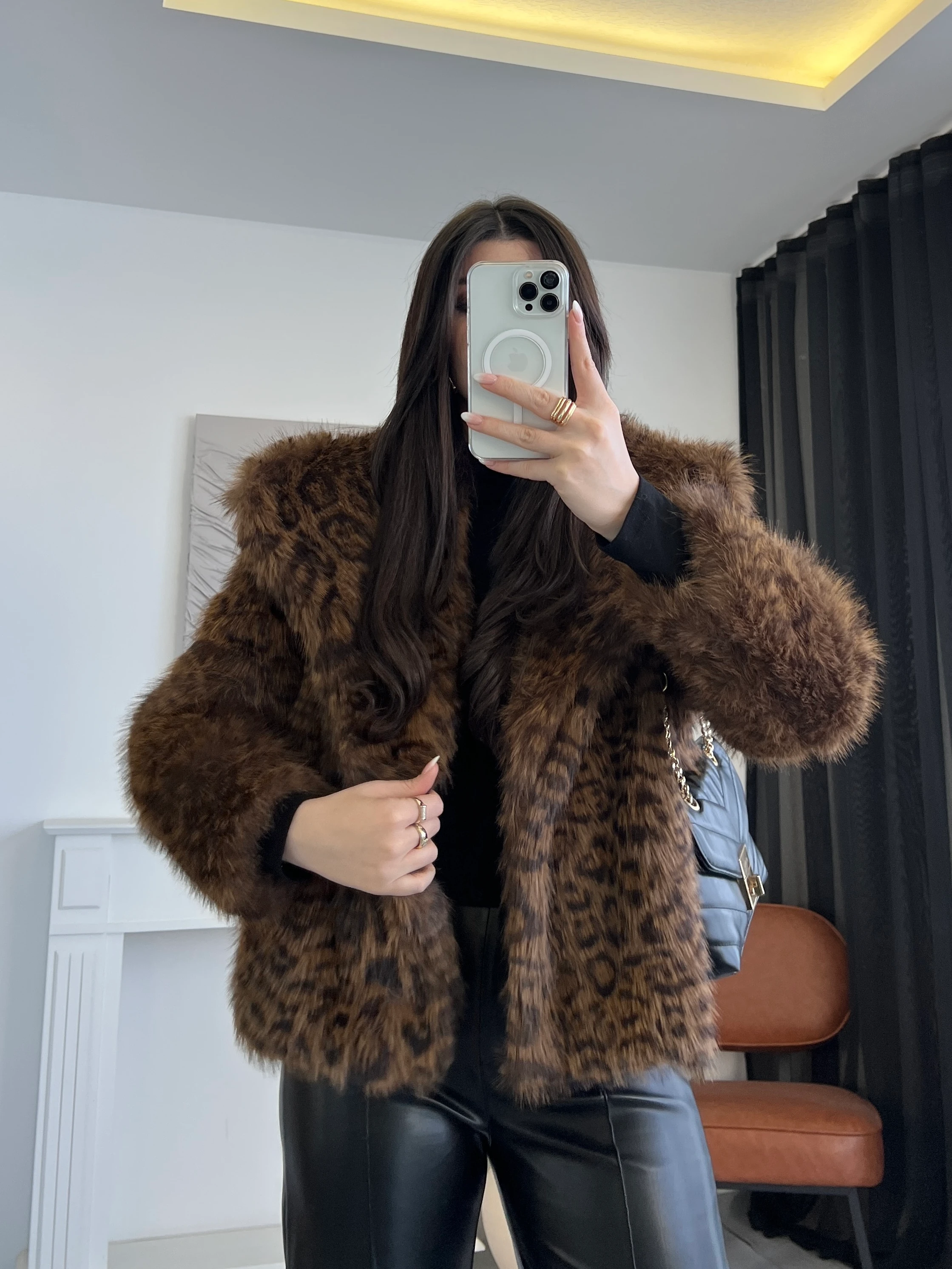 Leopar Desenli Suni Kürk