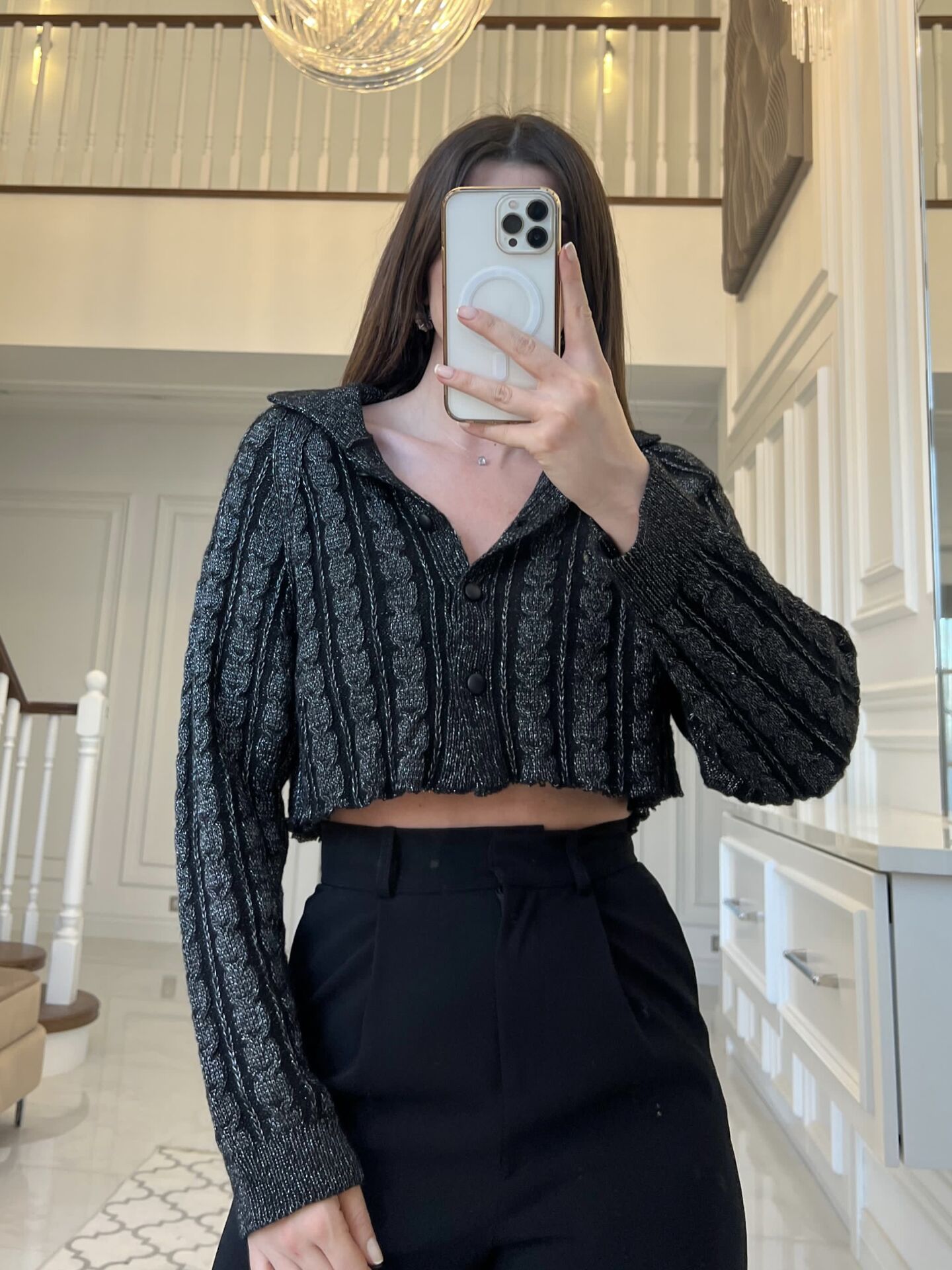 Siyah Polo Yaka Simli Crop Hırka