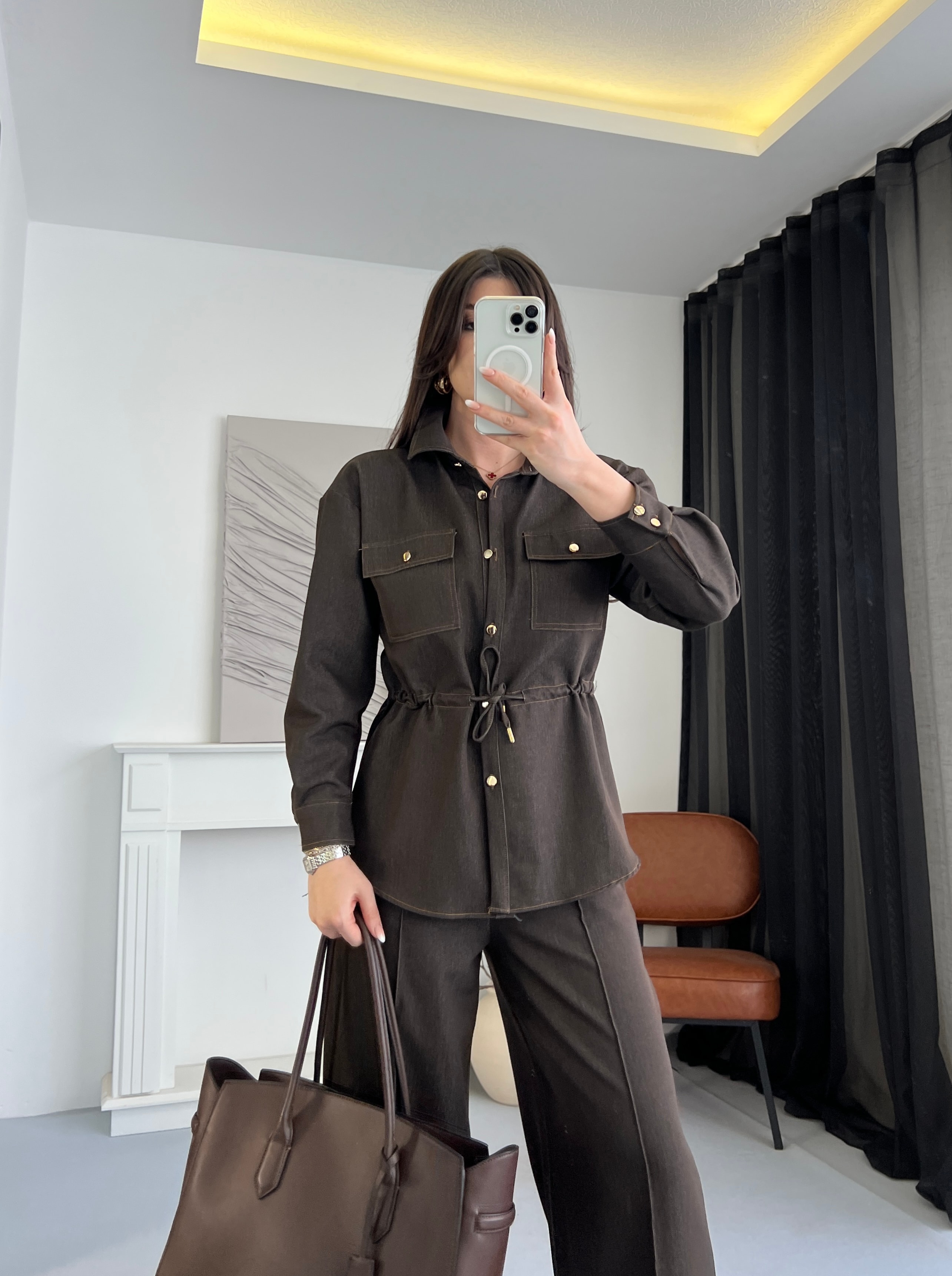 Düğme Detaylı Kuşaklı Takım