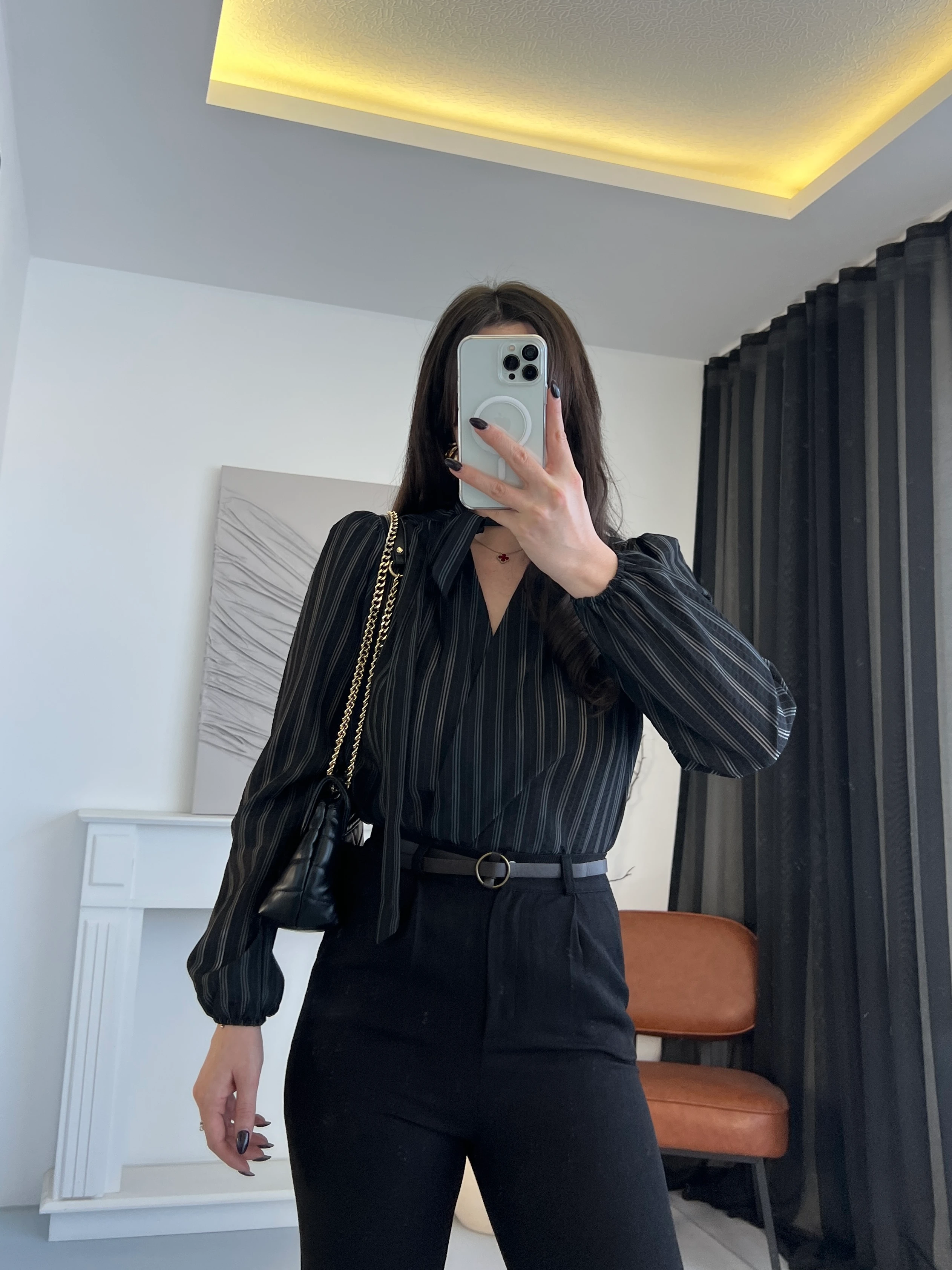 Çizgili Bağlama Detaylı Kruvaze Bluz - Siyah