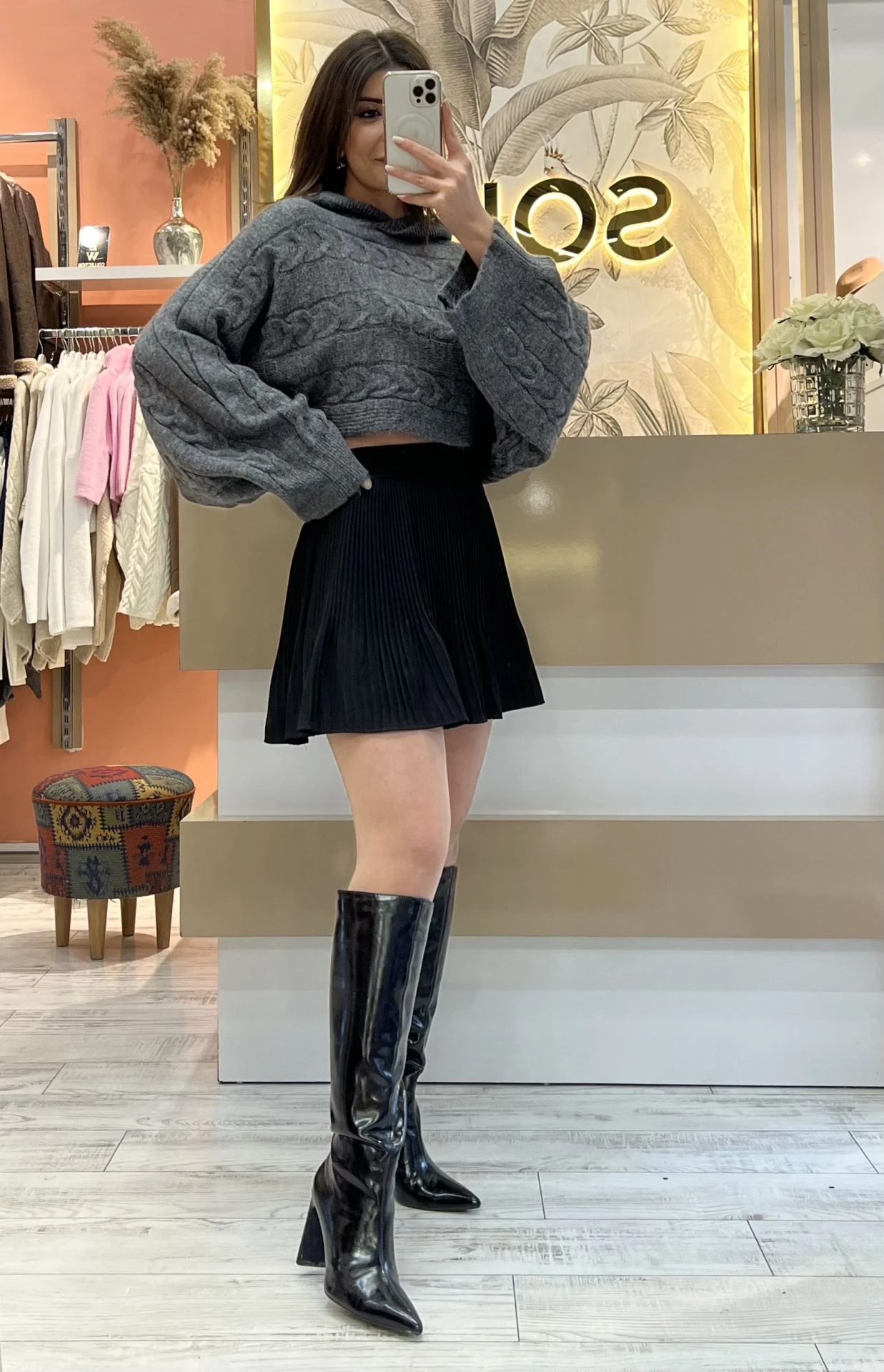 Siyah Piliseli Şort Etek