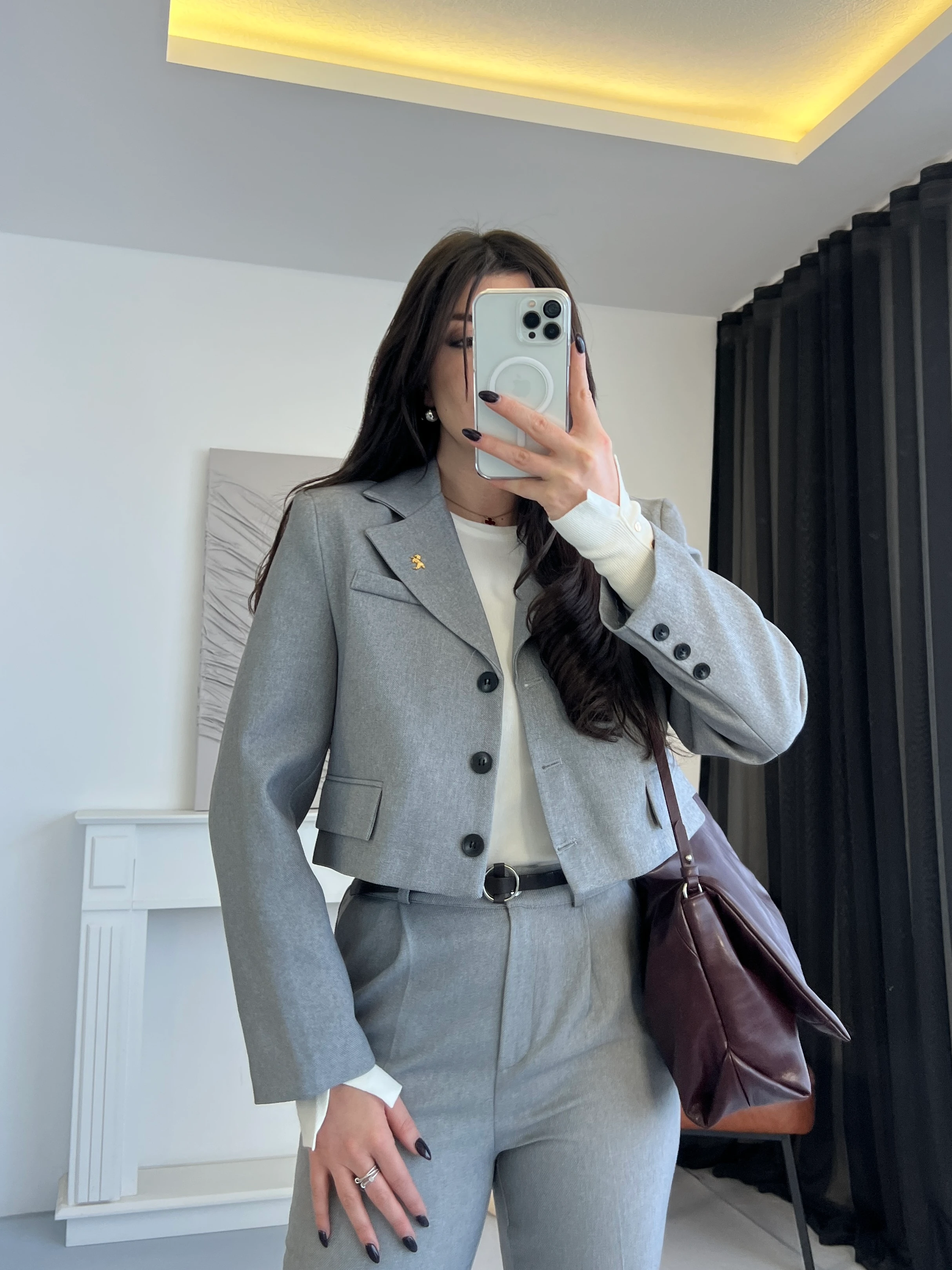 Gold Broşlu Kısa BlazerCeket