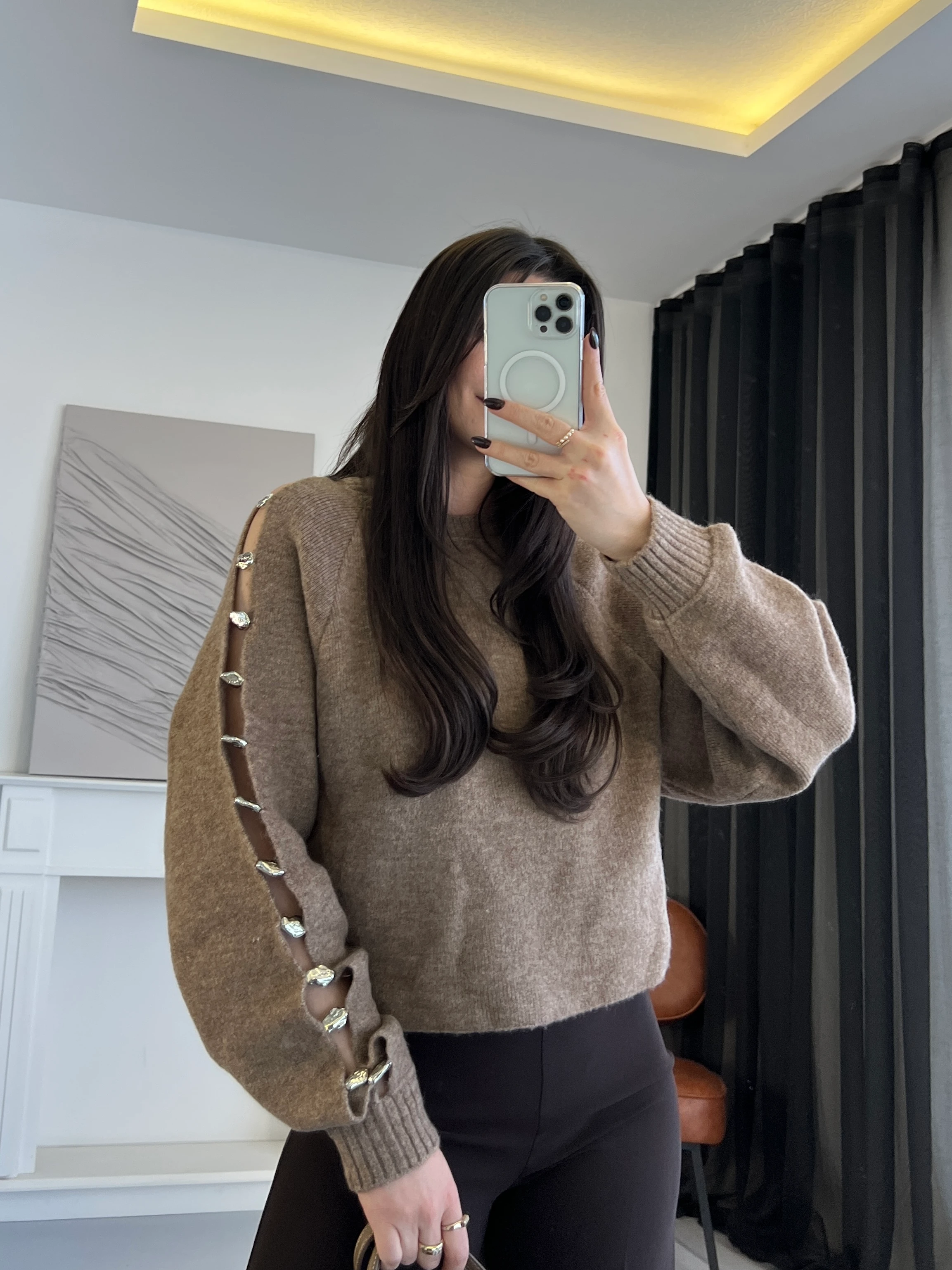 Metal Bağlantılı Kol Detaylı Kazak - Kahverengi