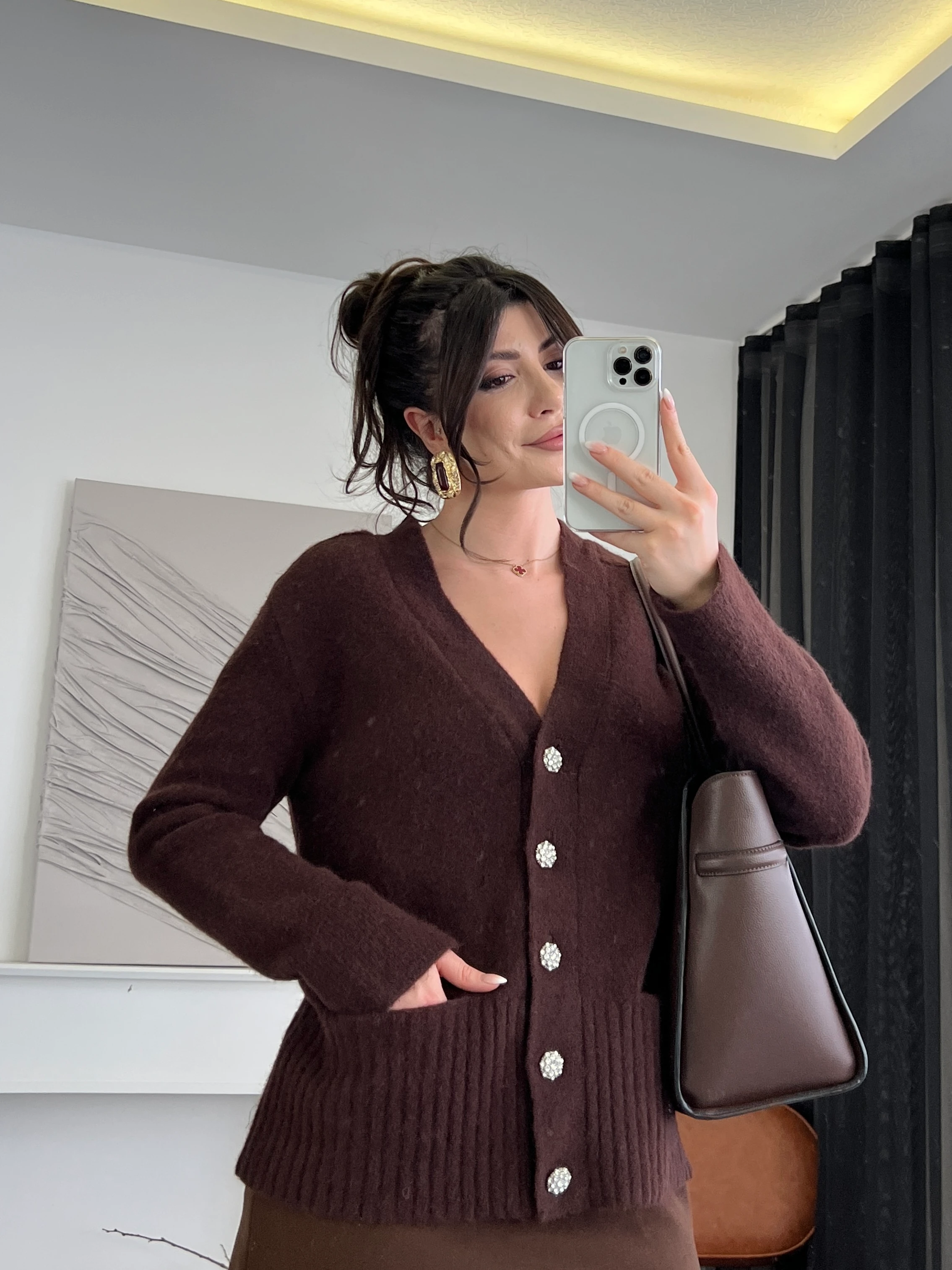 Parlak Taş Detaylı Örgü Hırka - Kahverengi