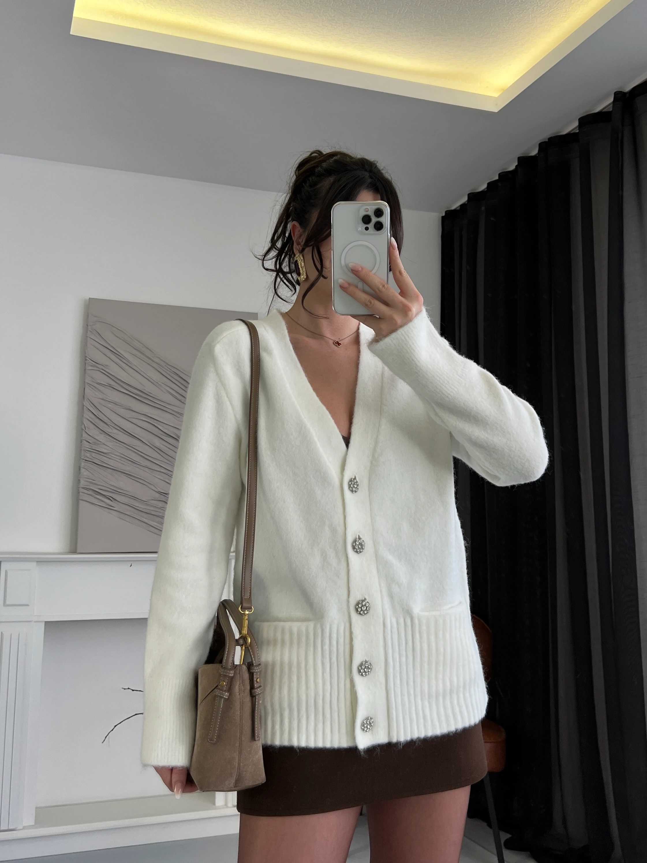 Parlak Taş Detaylı Örgü Hırka