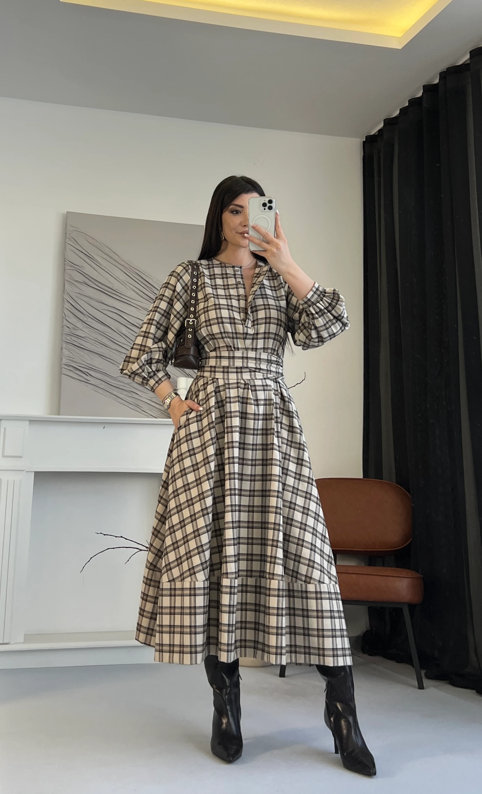 Ekose Desenli Kuşaklı Midi Elbise