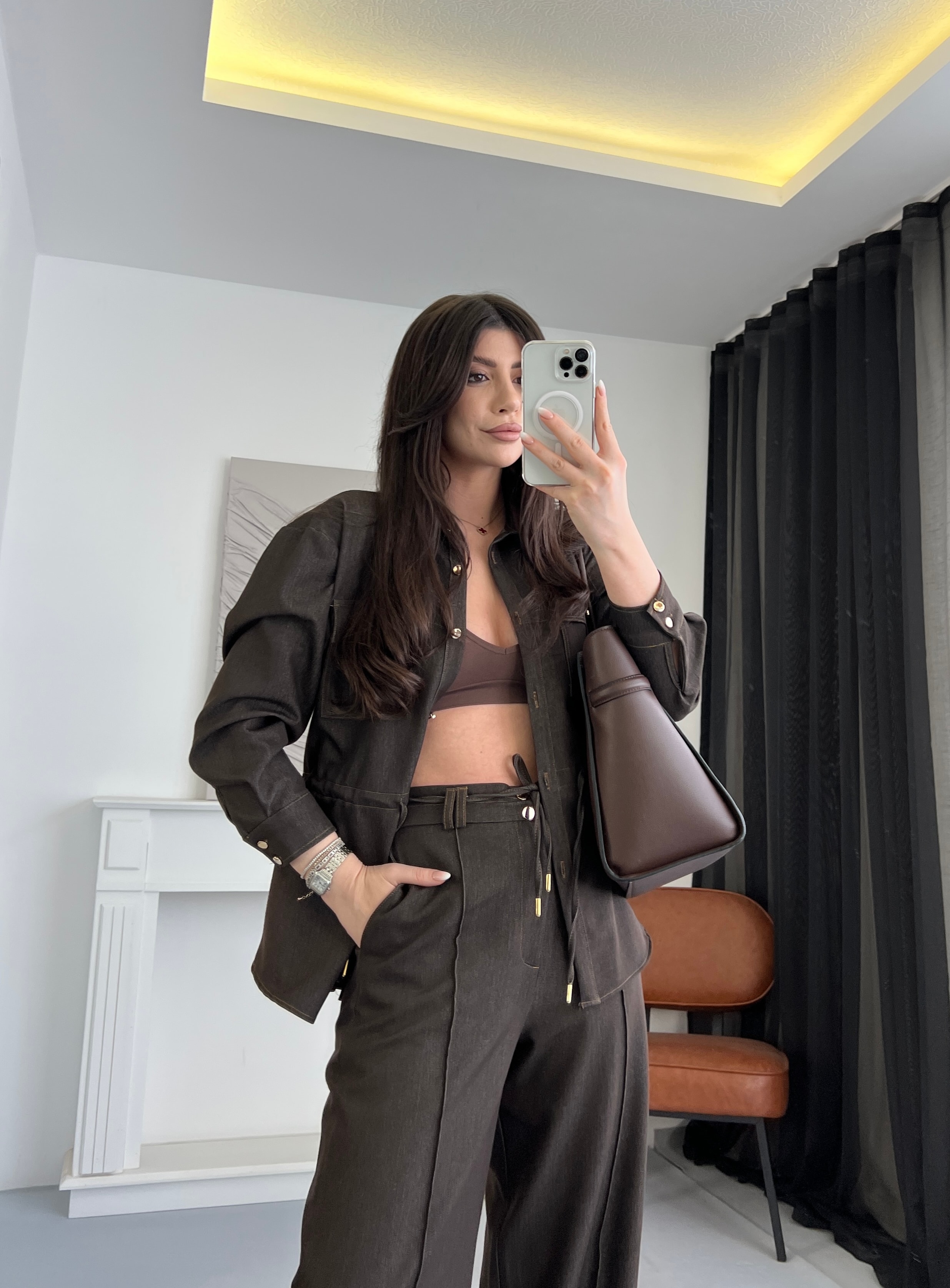 Düğme Detaylı Kuşaklı Takım