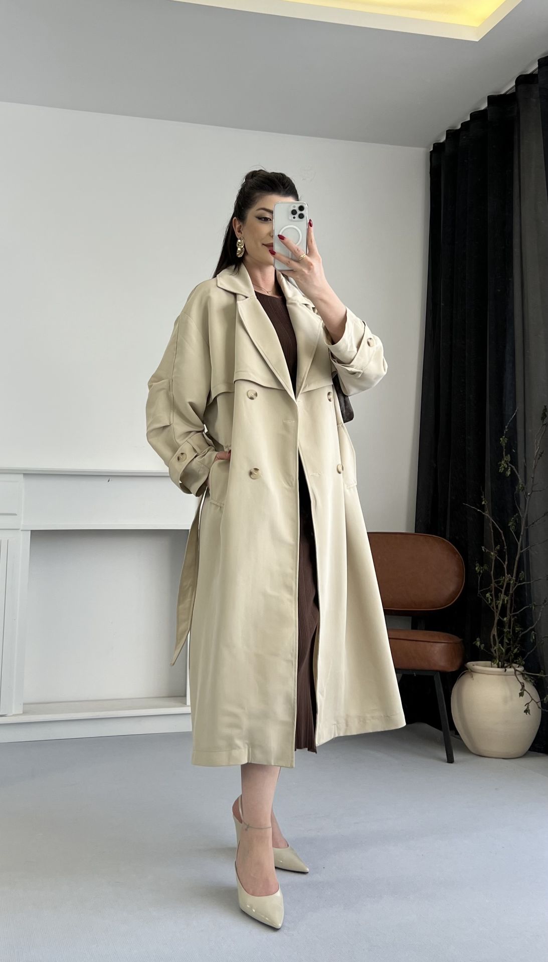 Oversize Kuşaklı Bej Trençkot