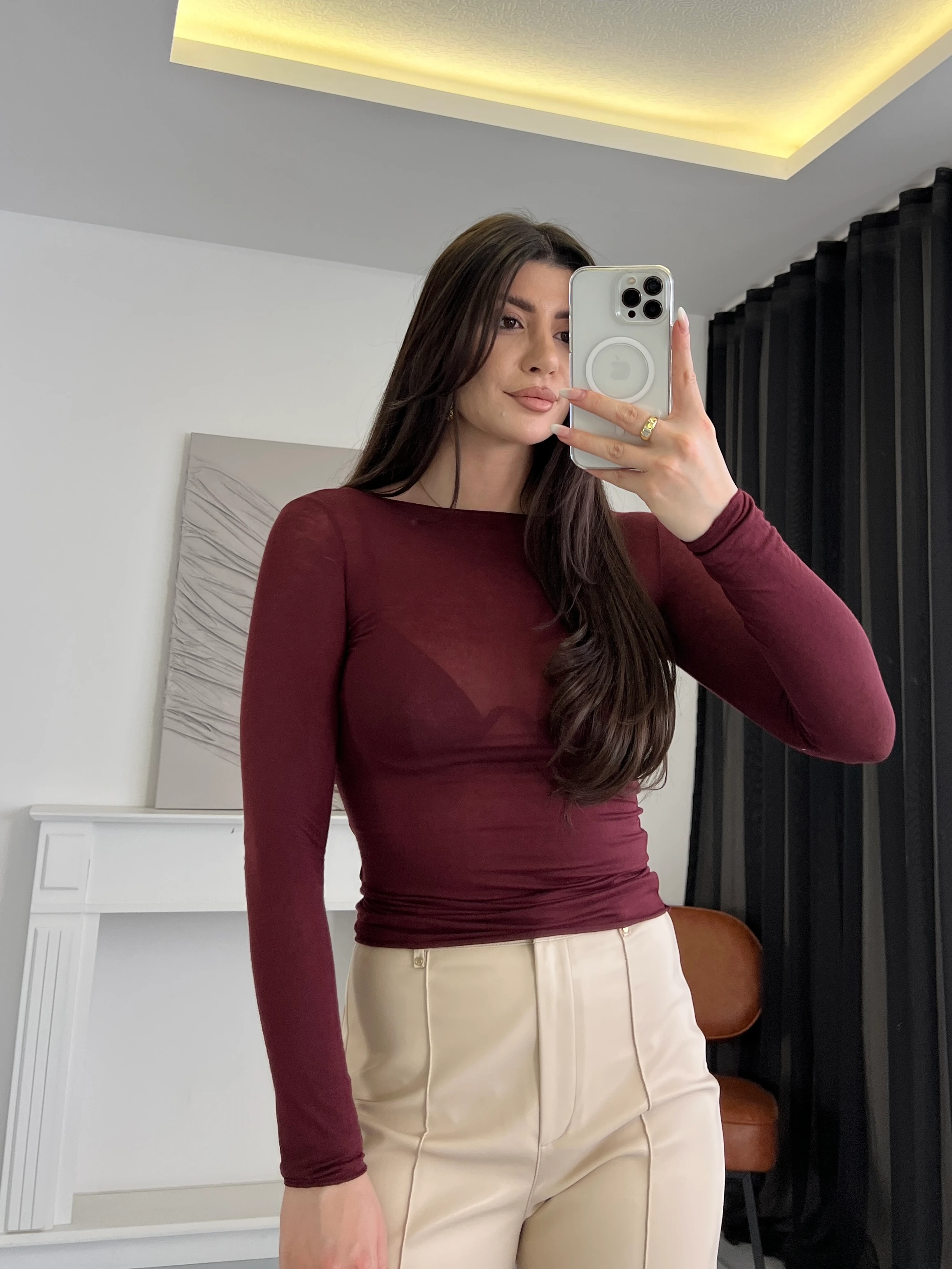 Kayık Yaka Transparan Bluz