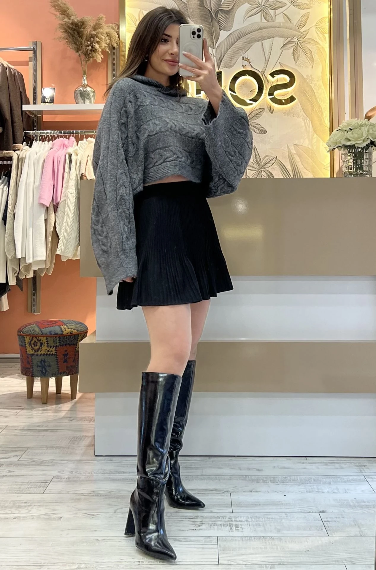 Siyah Piliseli Şort Etek