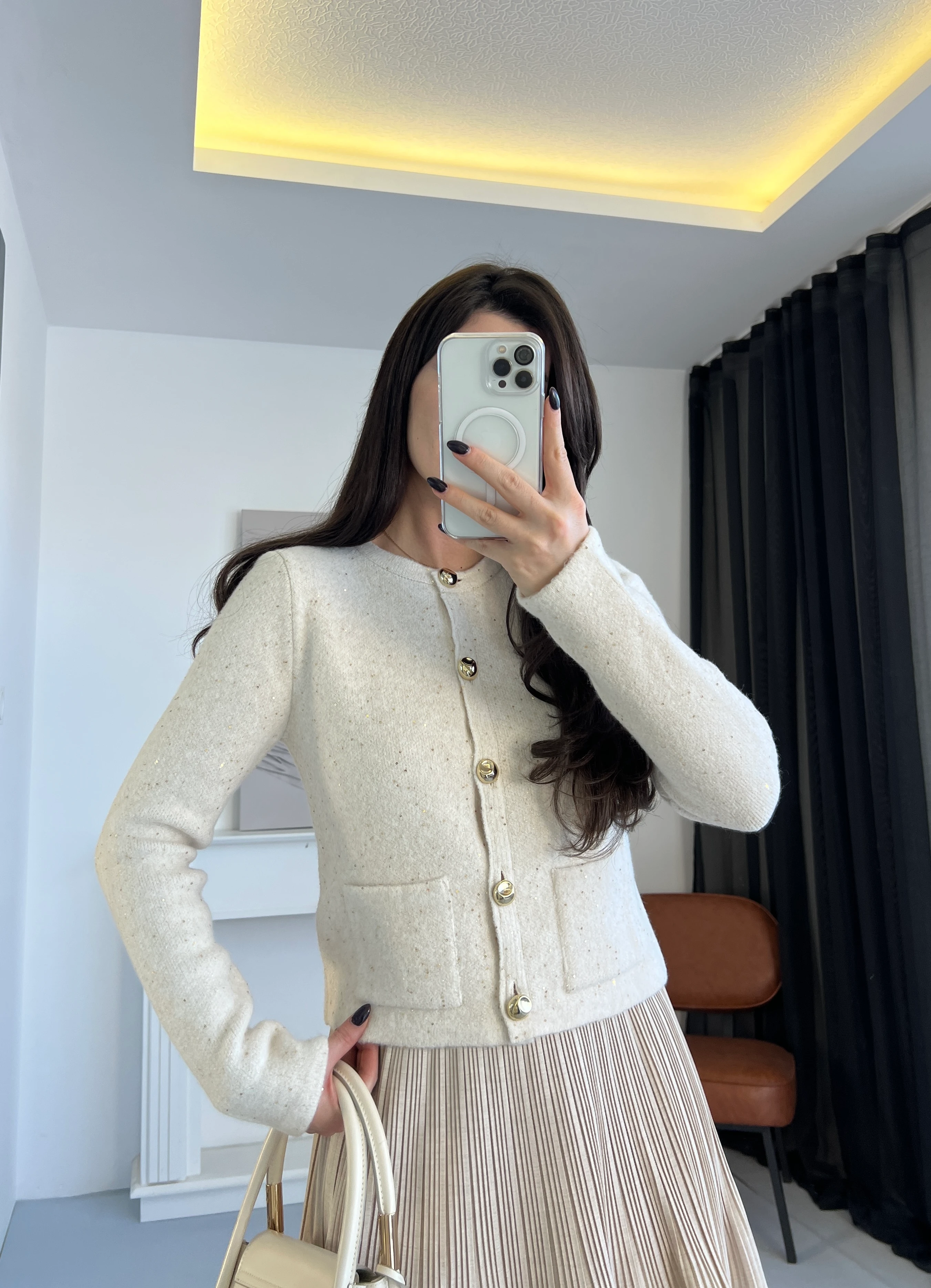 Pullu Simli Bisiklet Yaka Hırka - Krem