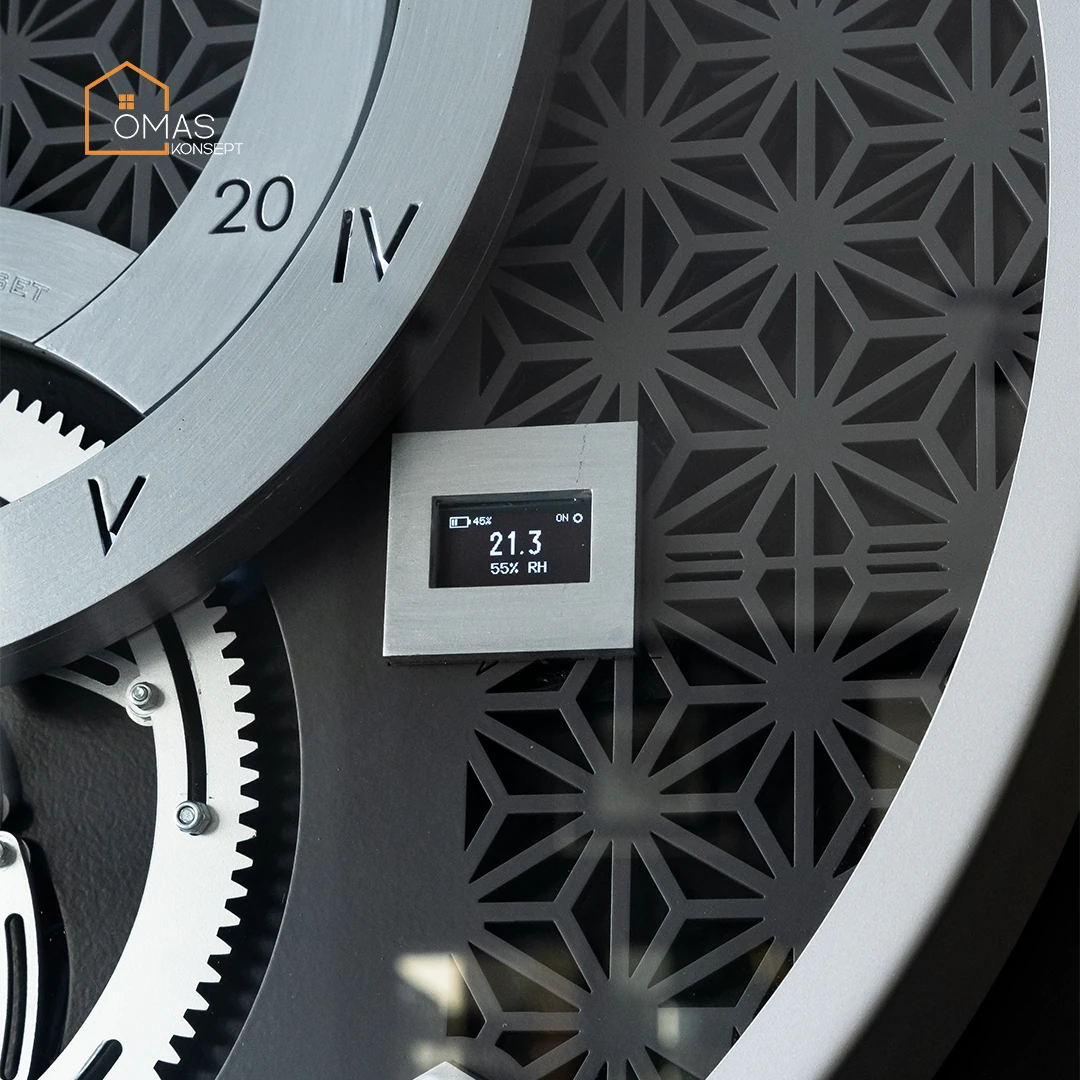 Premium 60 CM Akıllı Şarjlı Ledli Metal Gümüş Çarklı Duvar Saati V2,Akıllı Şarjlı Ledli Çarklı Duvar Saati