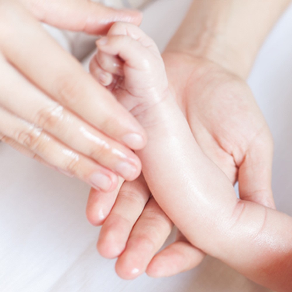 ATO Nourishing Baby Oil - ATO Hassas Ciltler İçin Besleyici Bebek Yağı 290 ml