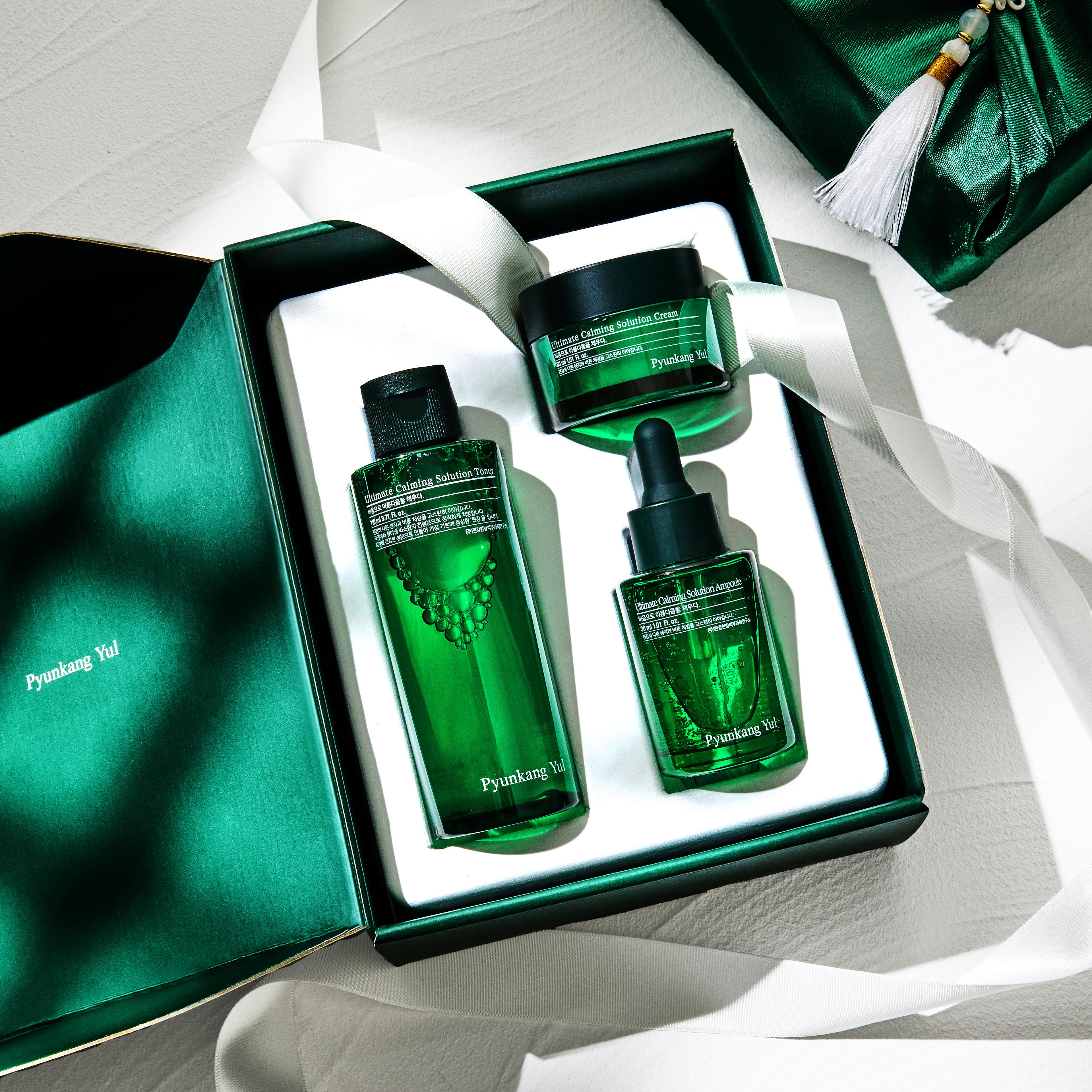 Ultimate Calming Line Gift Set (Toner+Ampoule+Cream) w/bag - Yoğun Yatıştırıcı ve Nemlendirici Cilt Bakım Hediye Seti 