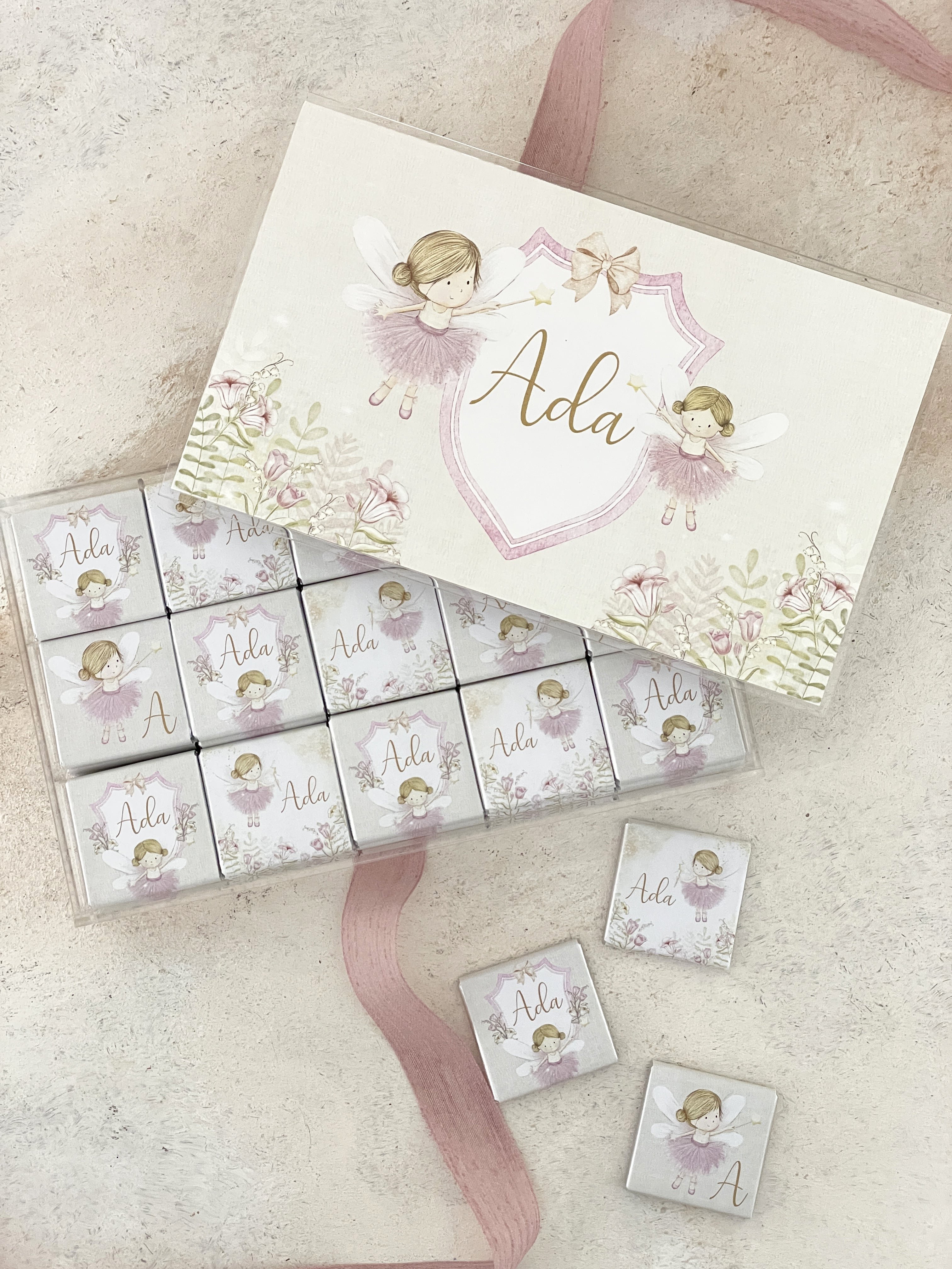 Fairy Garden Crest Madlen Pleksi Çikolata Kutusu