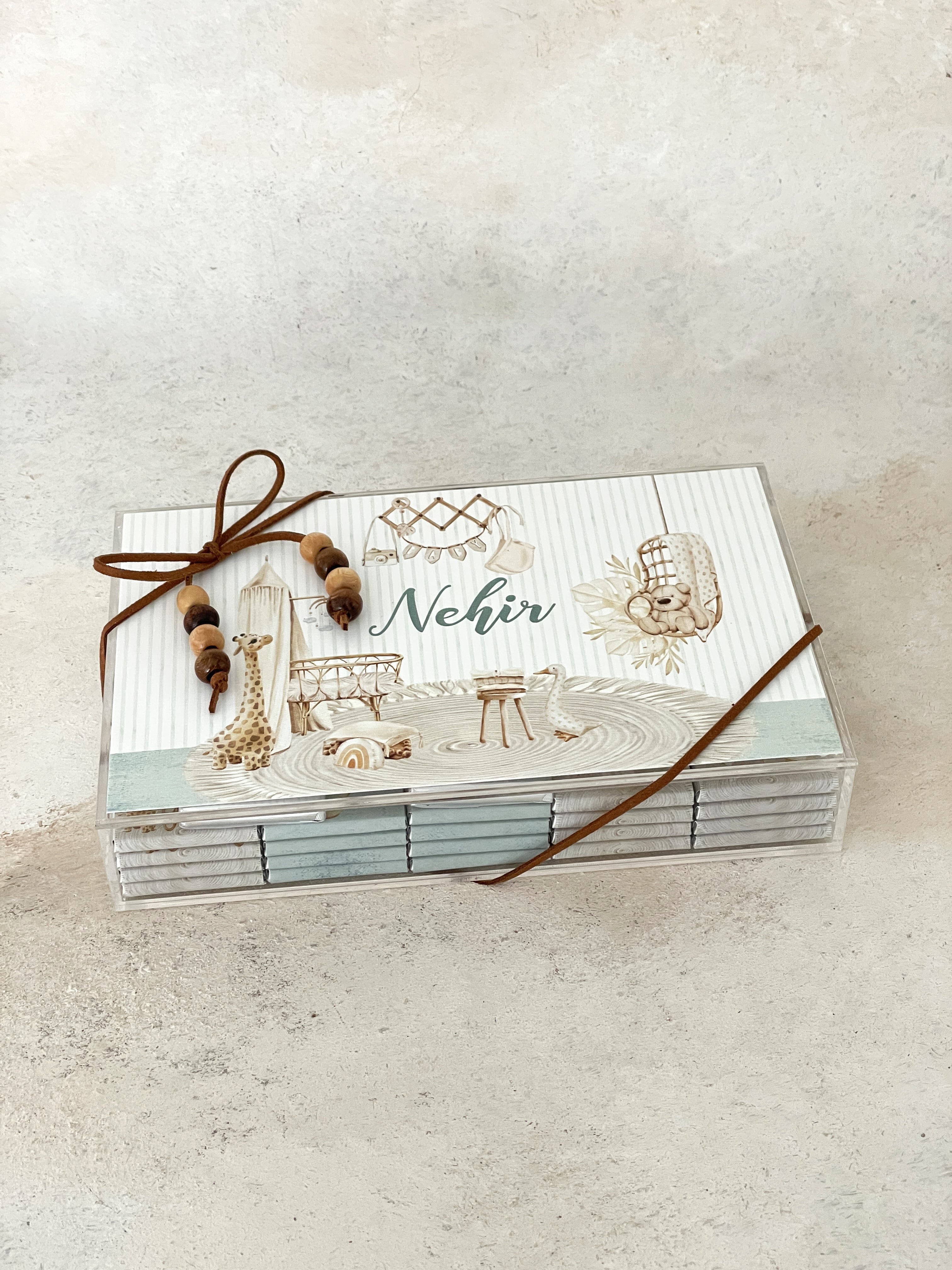 Boho Baby Mint Madlen Pleksi Çikolata Kutusu
