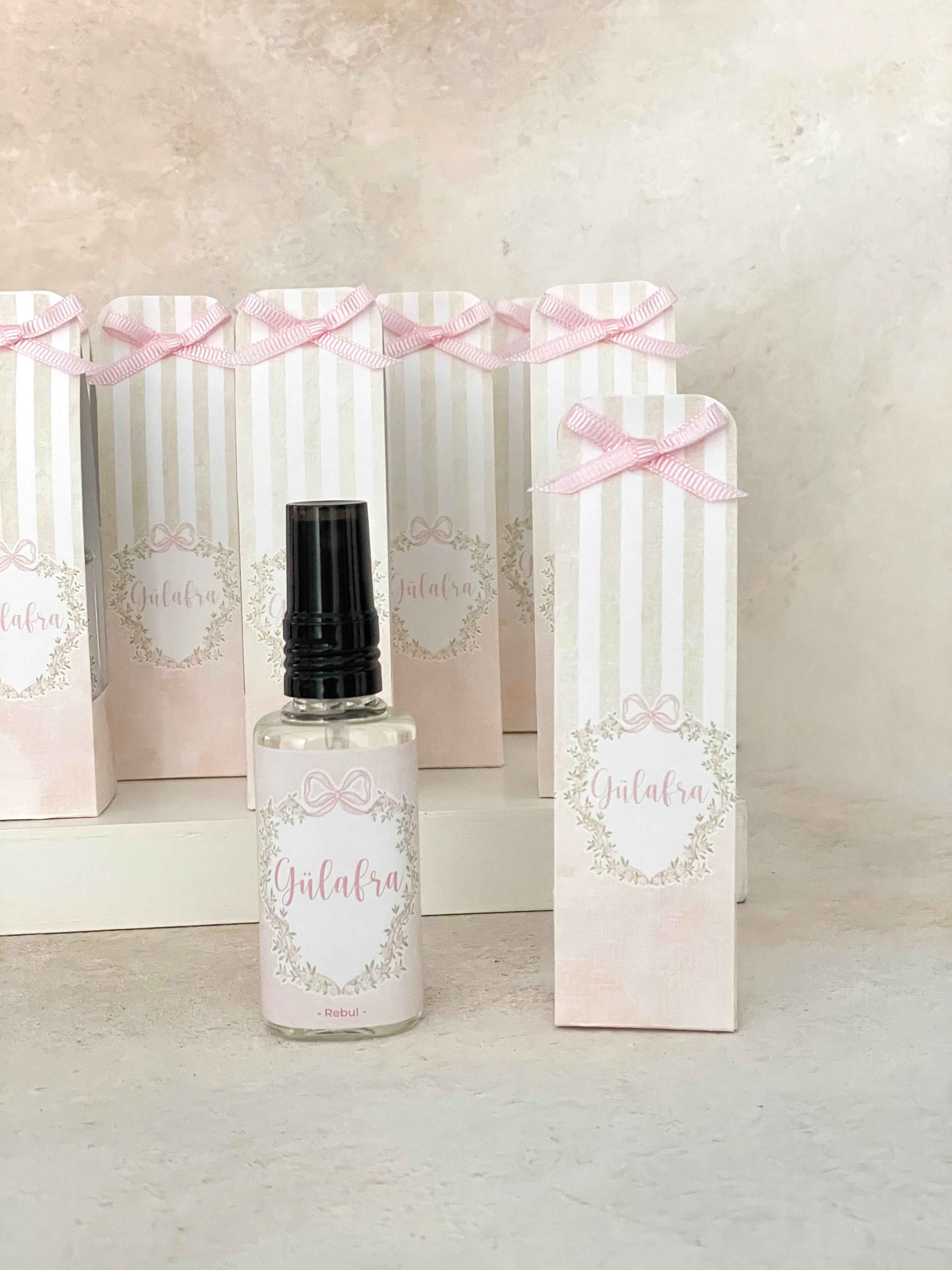 Bows & Flowers Kolonya ve Kılıfı
