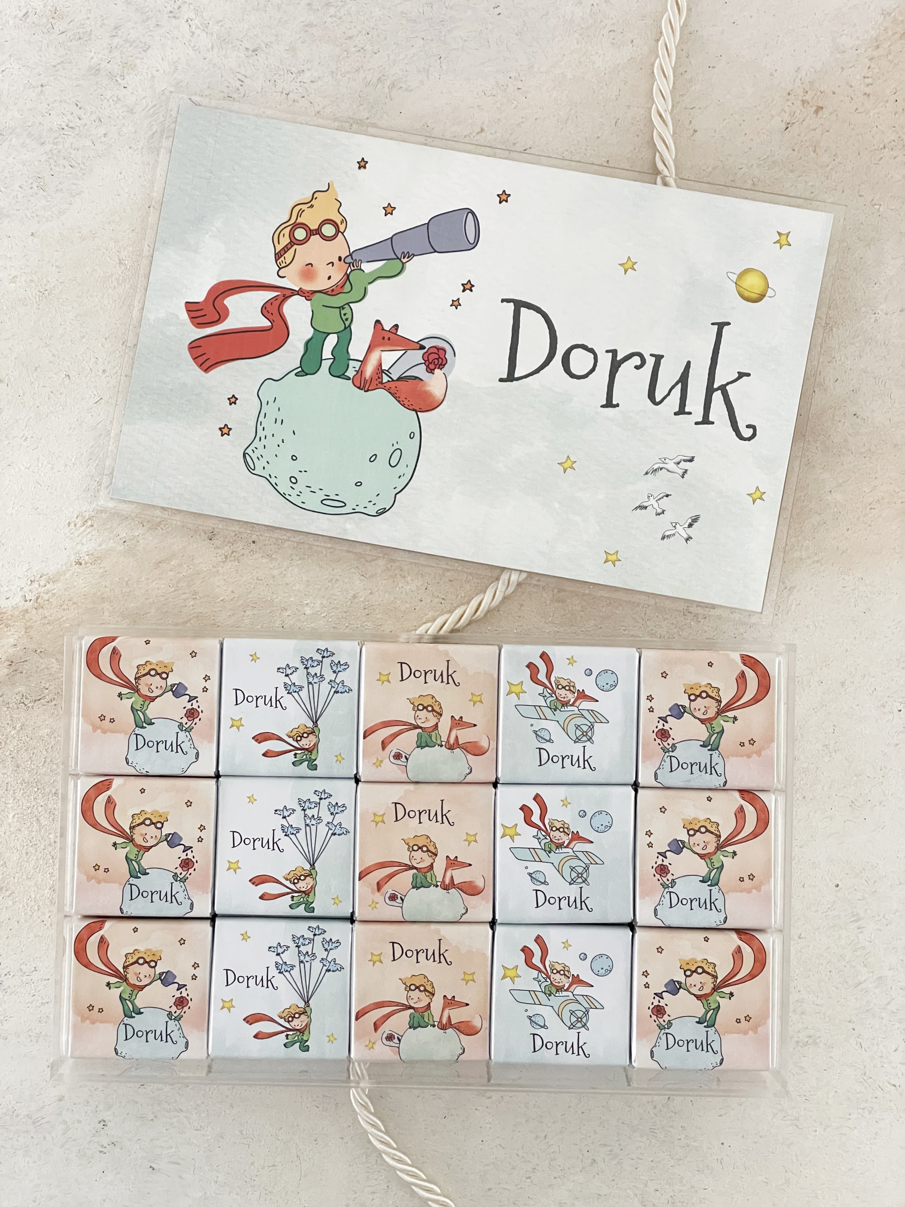 Little Prince Cartoon Madlen Pleksi Çikolata Kutusu