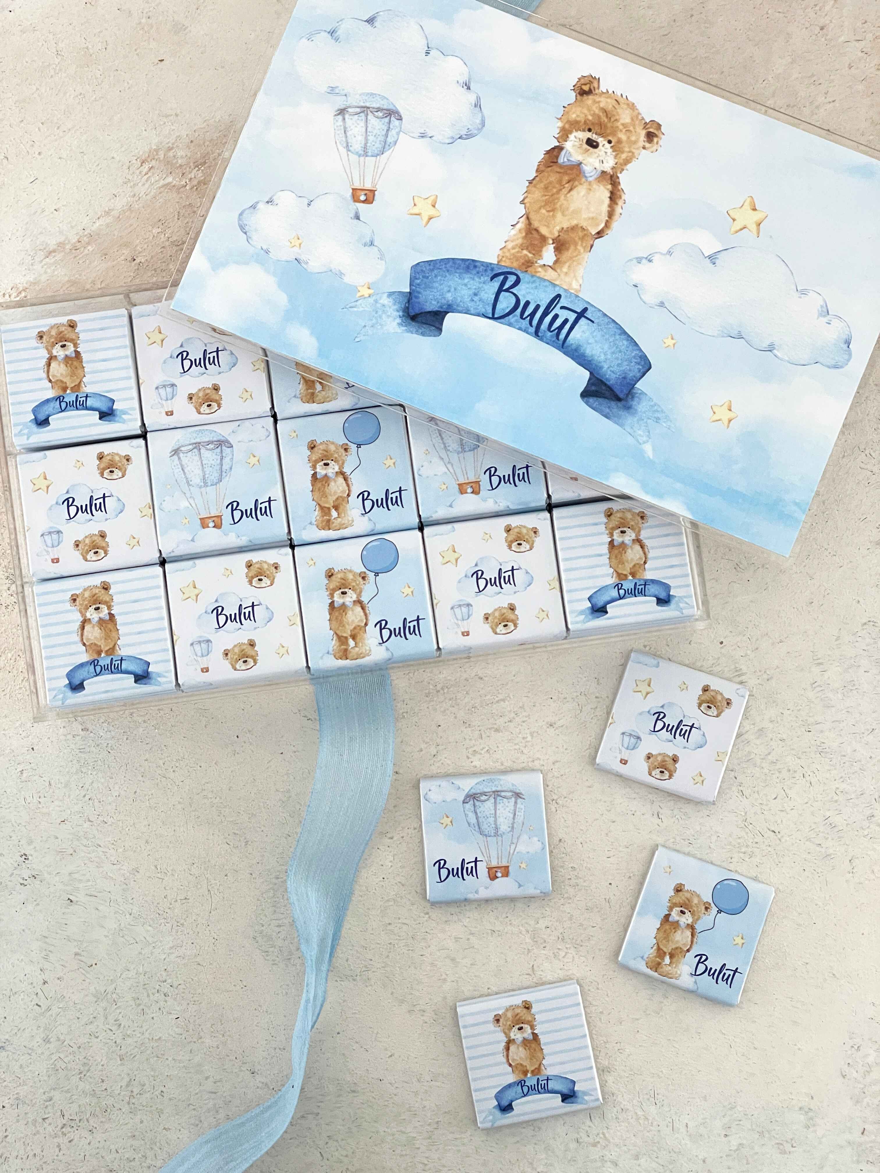 Teddy on Clouds Madlen Pleksi Çikolata Kutusu