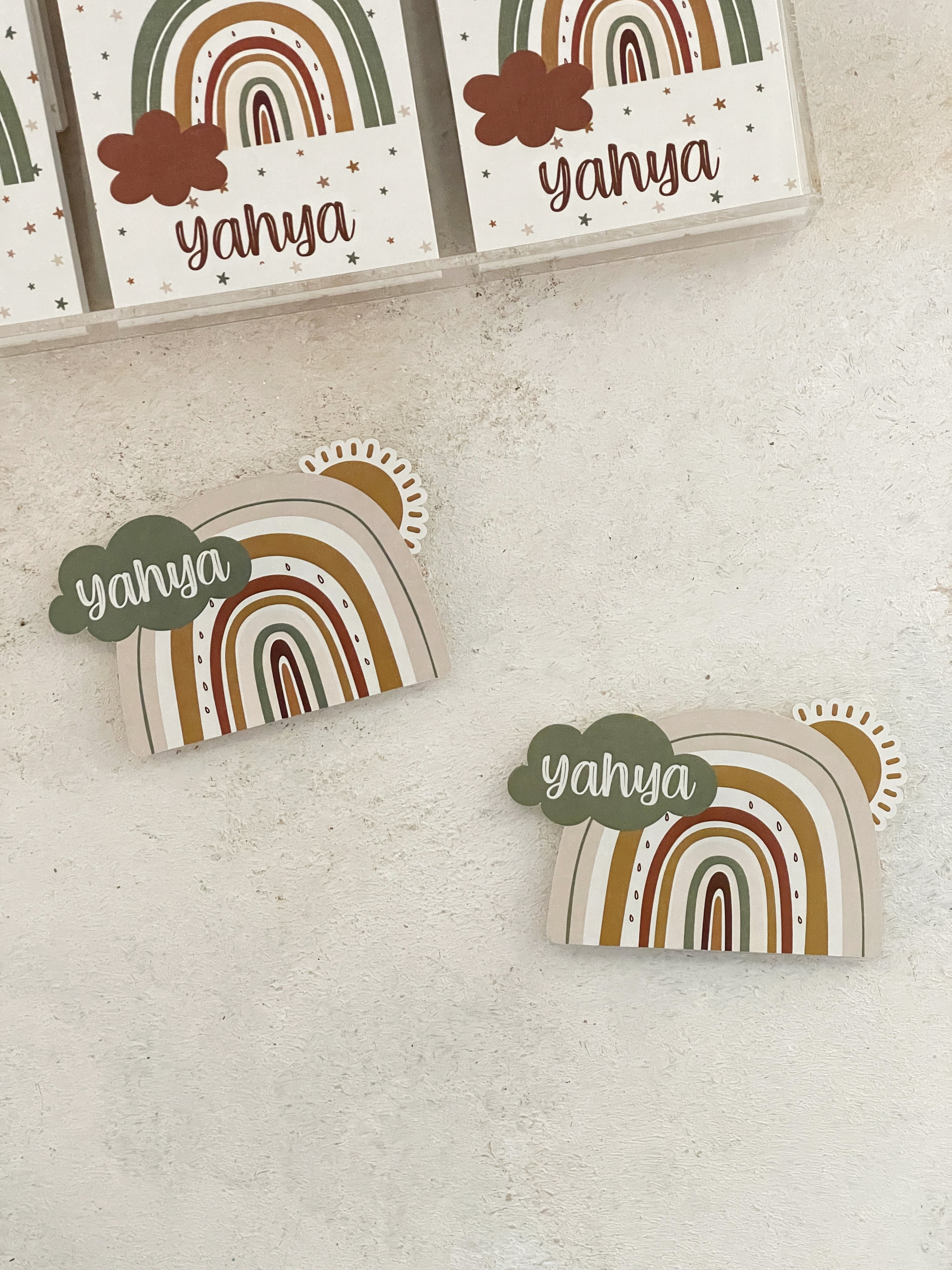 Kahve/Yeşil Gökkuşağı Pleksi Magnet ve Kılıfı