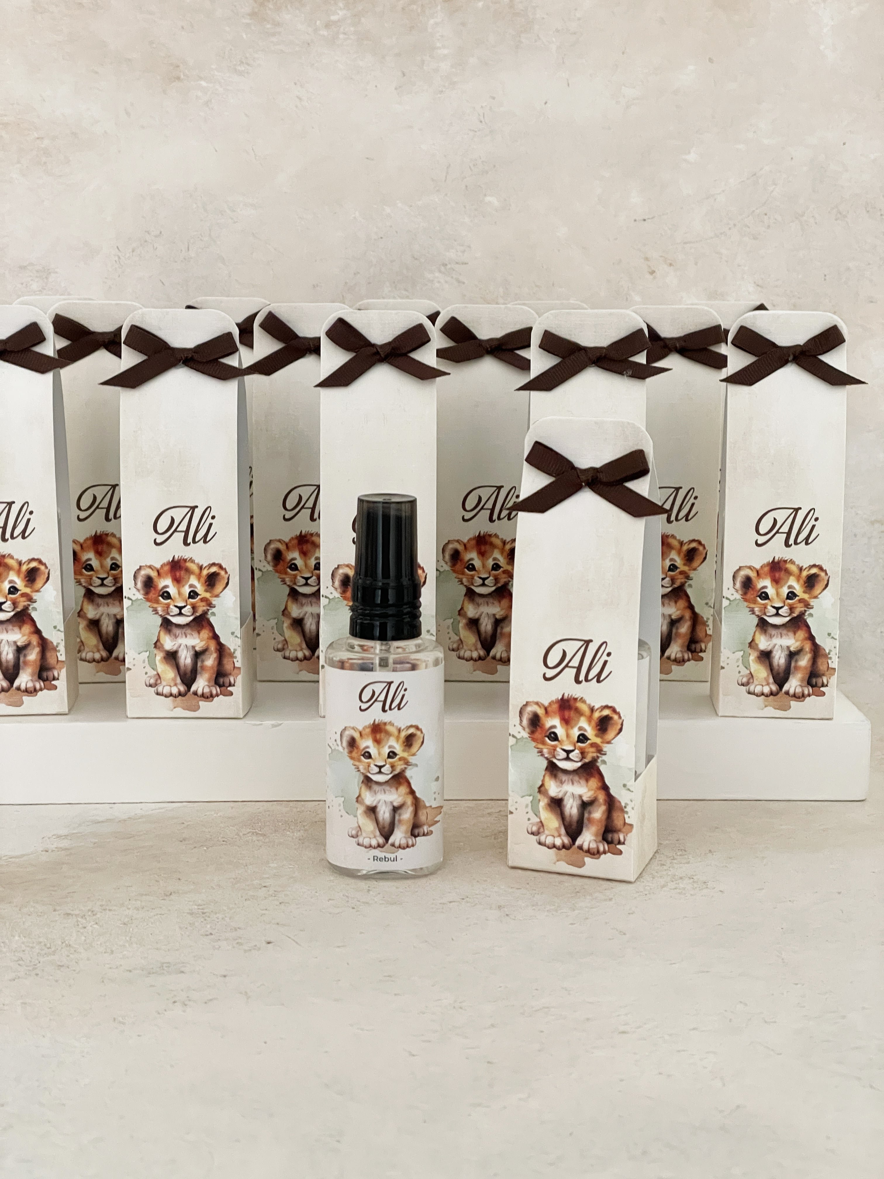 Lion Cub Green Kolonya ve Kılıfı