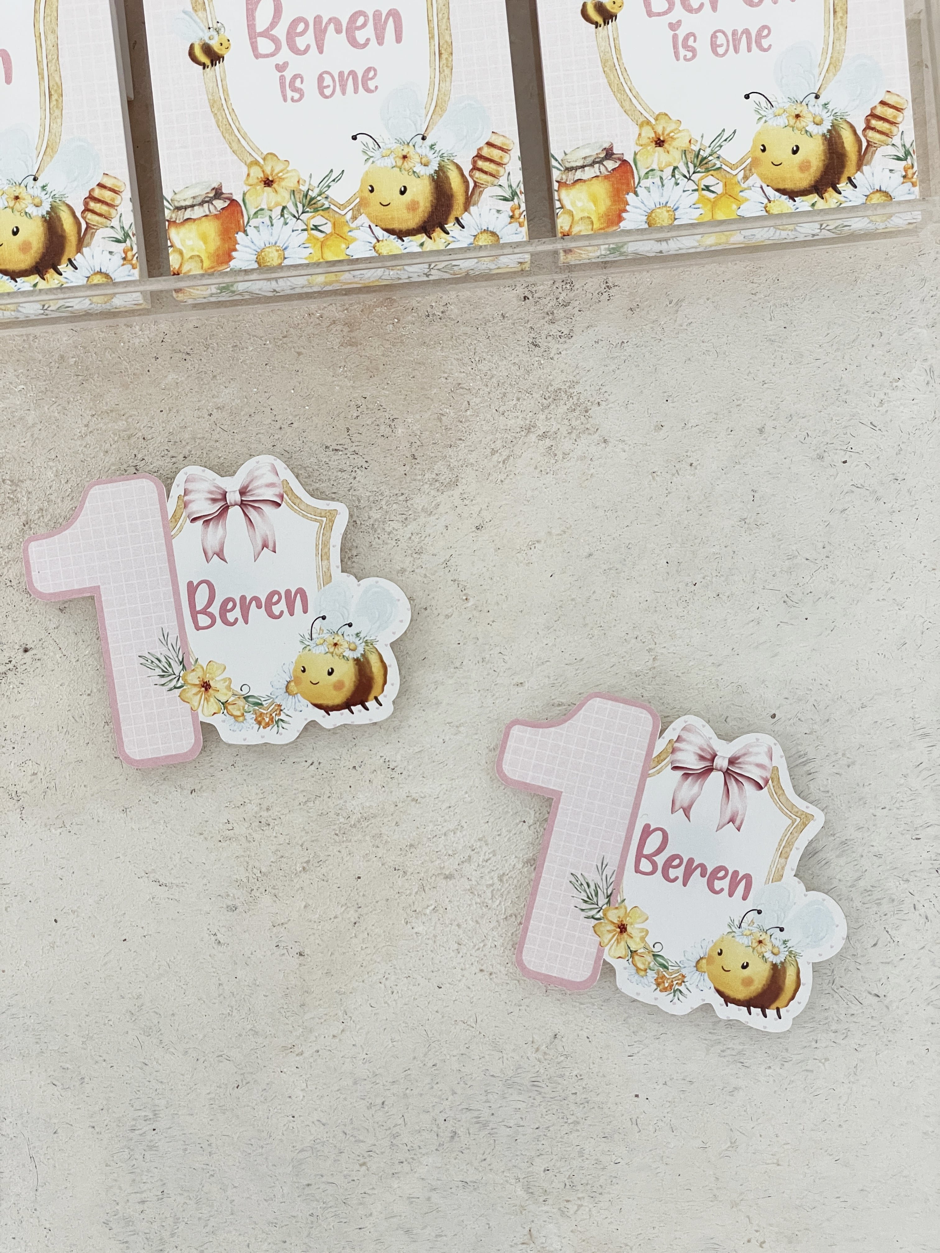 Flower Bee Pleksi Magnet ve Kılıfı