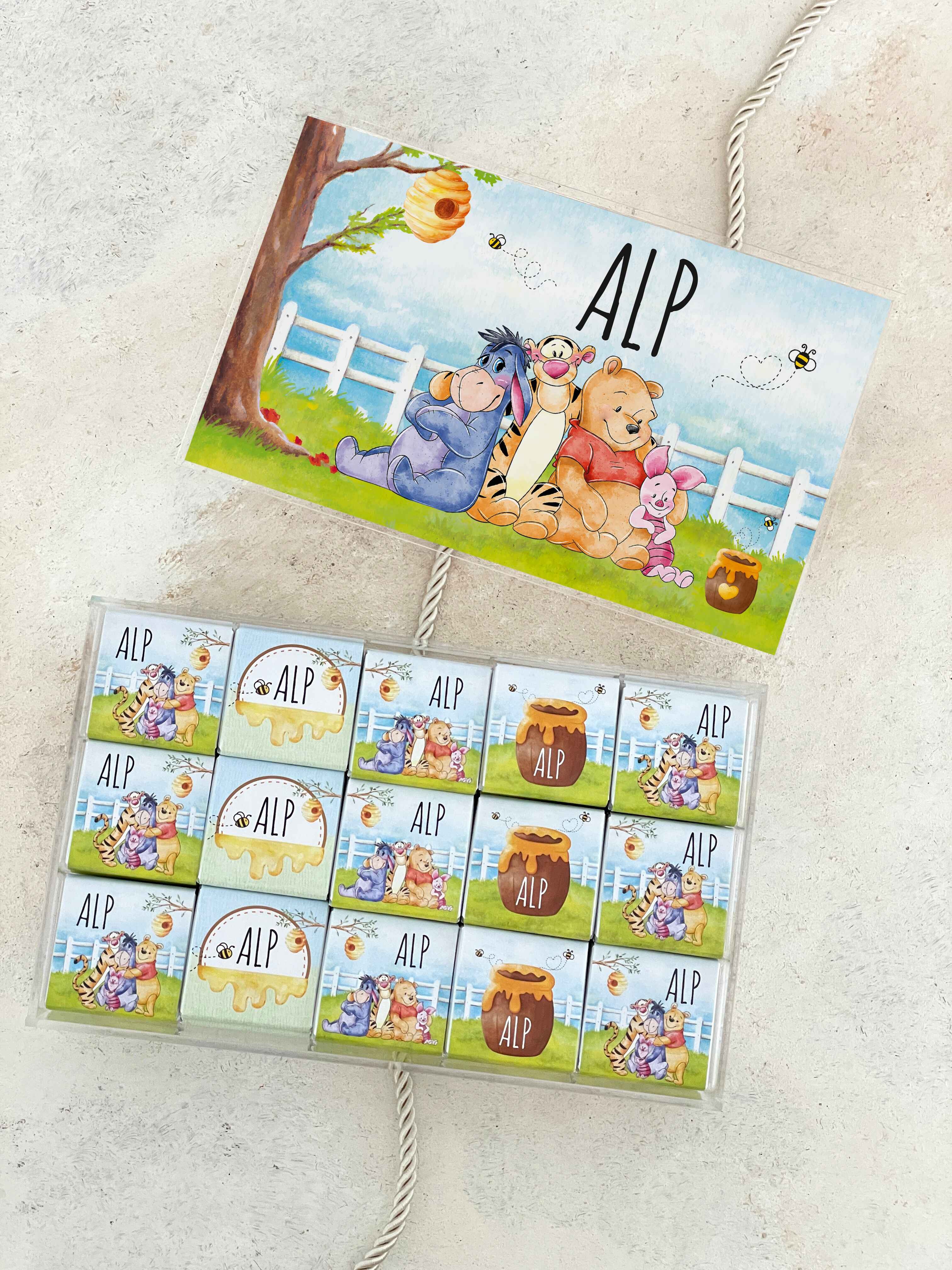 Winnie The Pooh Madlen Pleksi Çikolata Kutusu