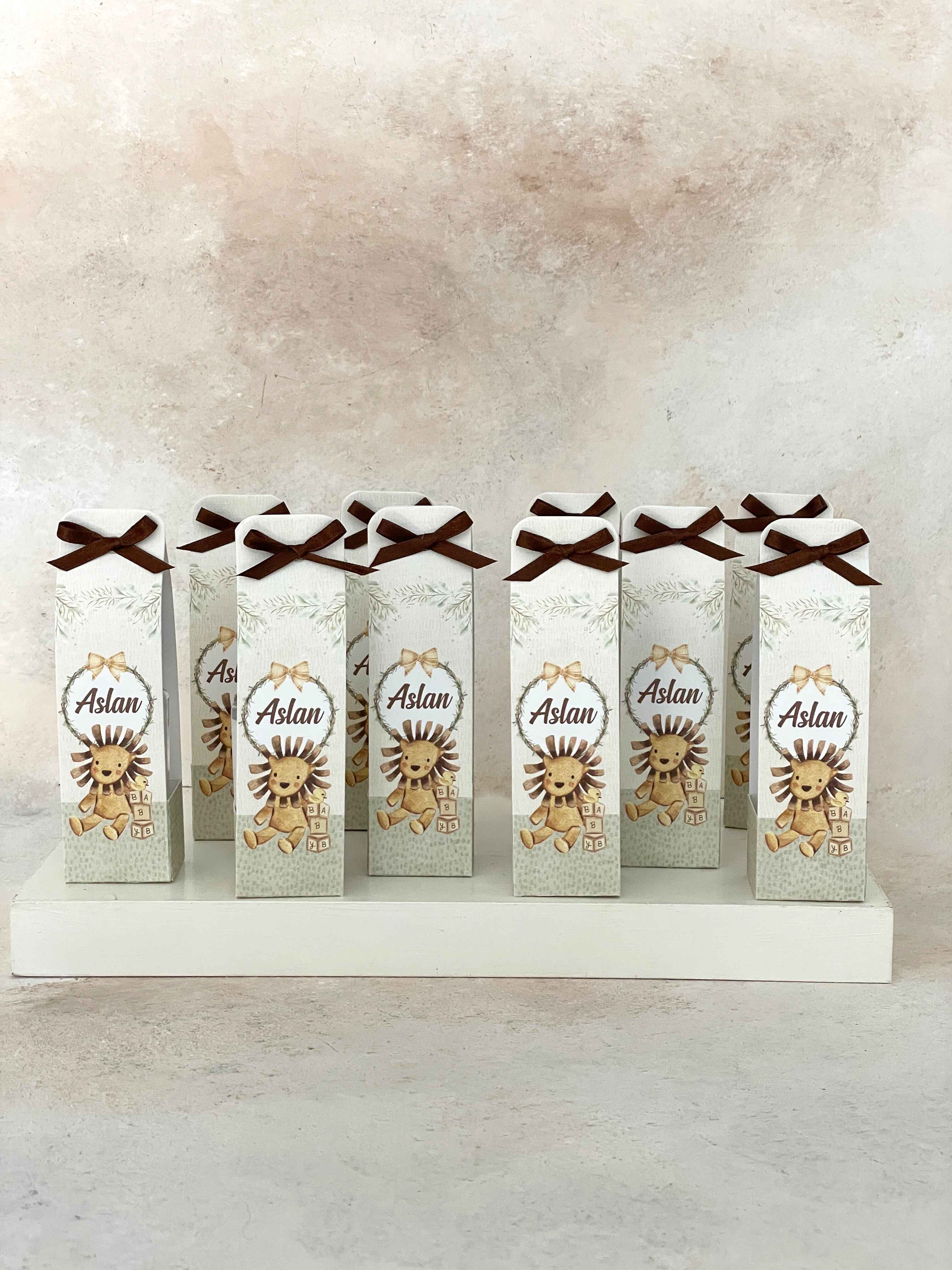 Vintage Lion Kolonya ve Kılıfı