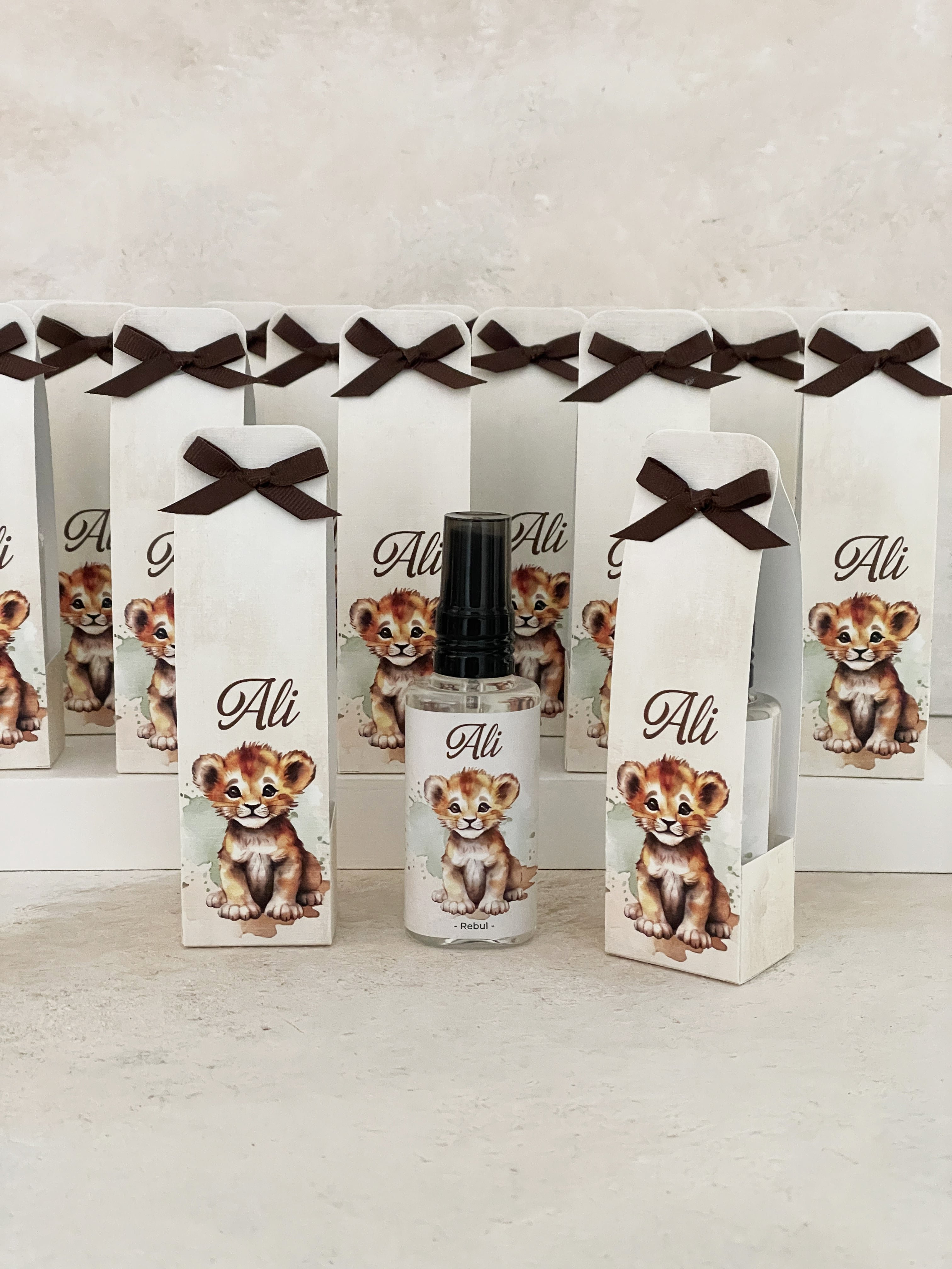 Lion Cub Green Kolonya ve Kılıfı