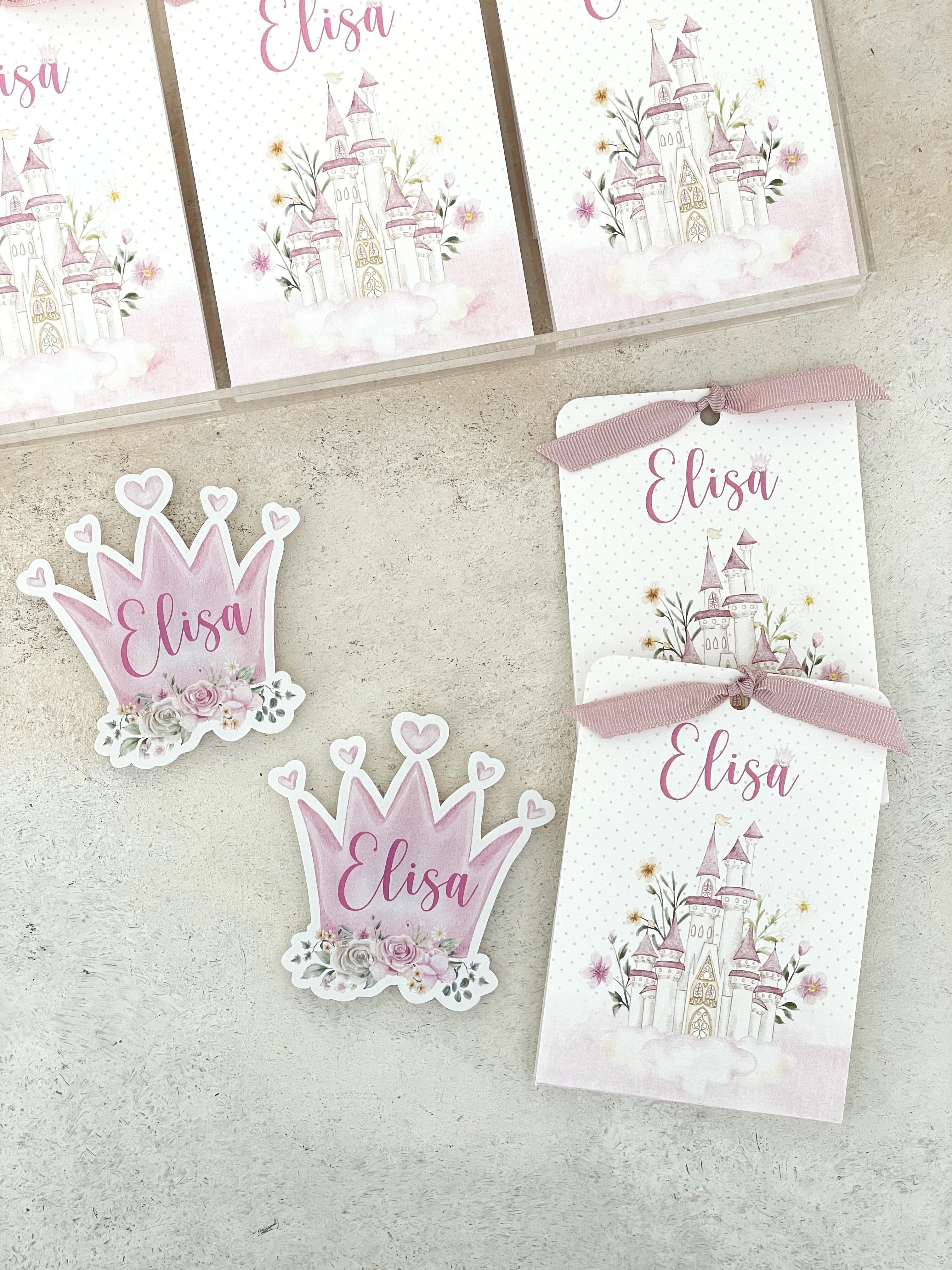 Fairy Castle Girl Pleksi Magnet ve Kılıfı