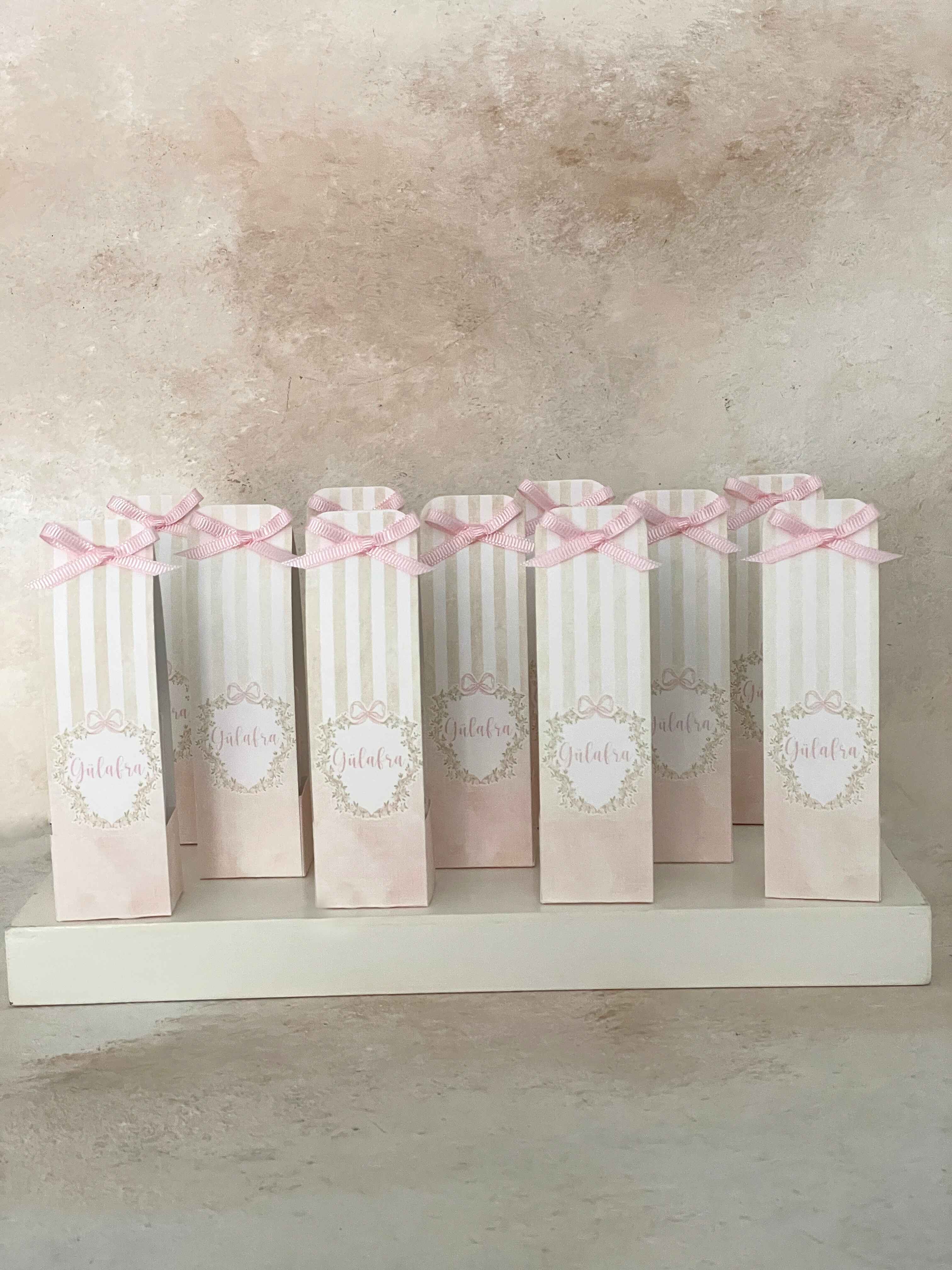 Bows & Flowers Kolonya ve Kılıfı