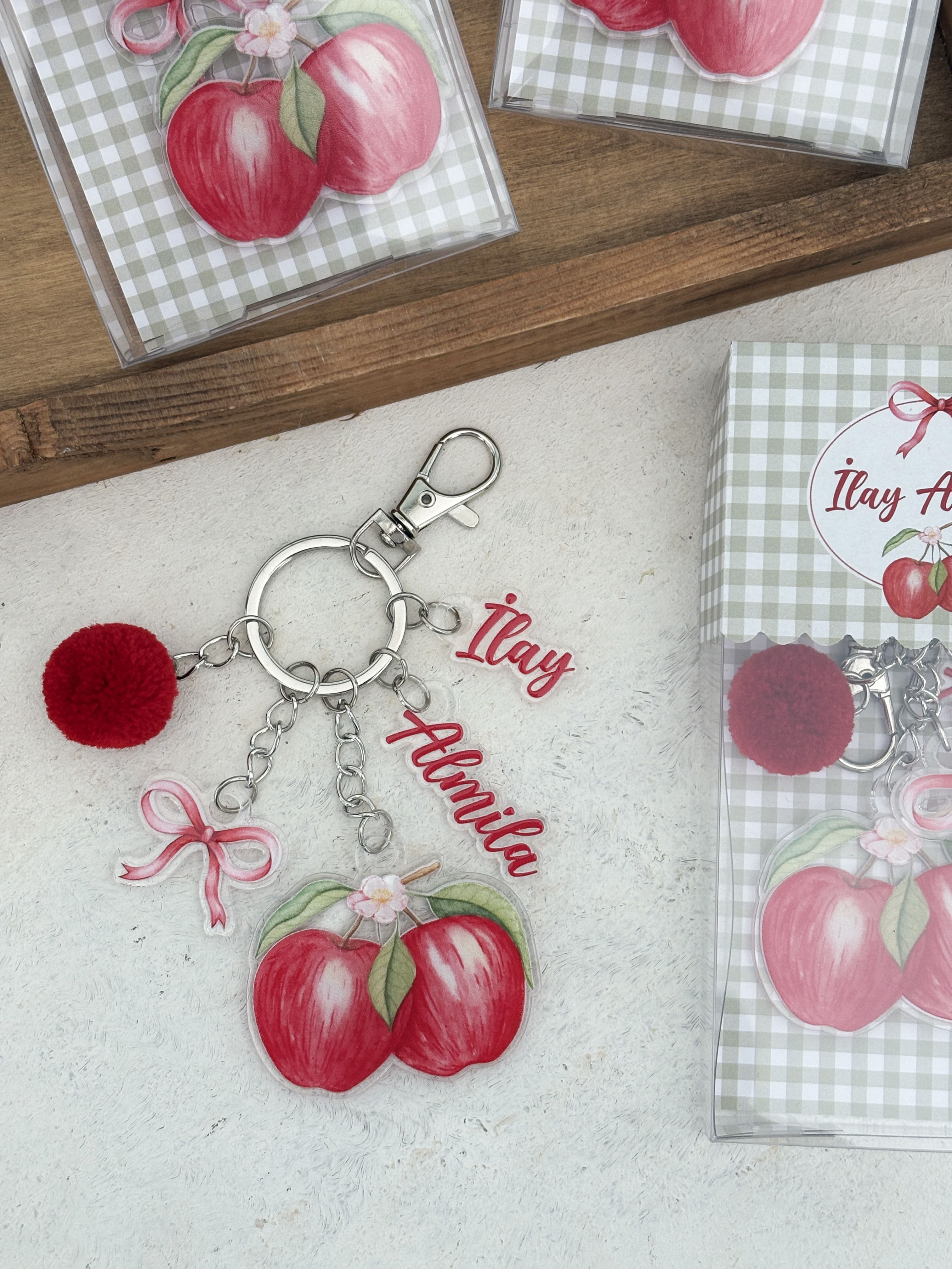 Apples Anahtarlık ve Kutusu