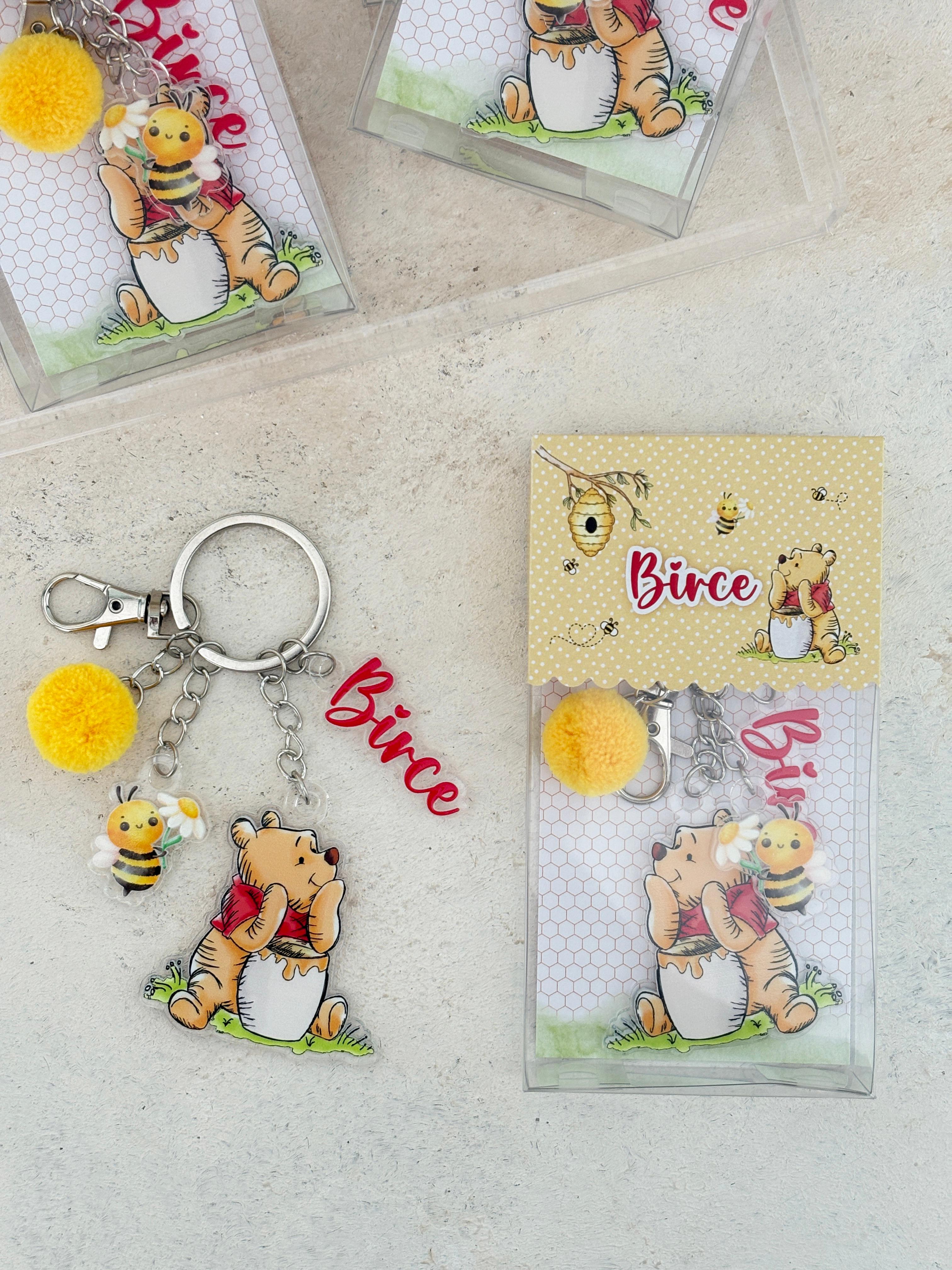 Winnie The Pooh Yellow Anahtarlık ve Kutusu