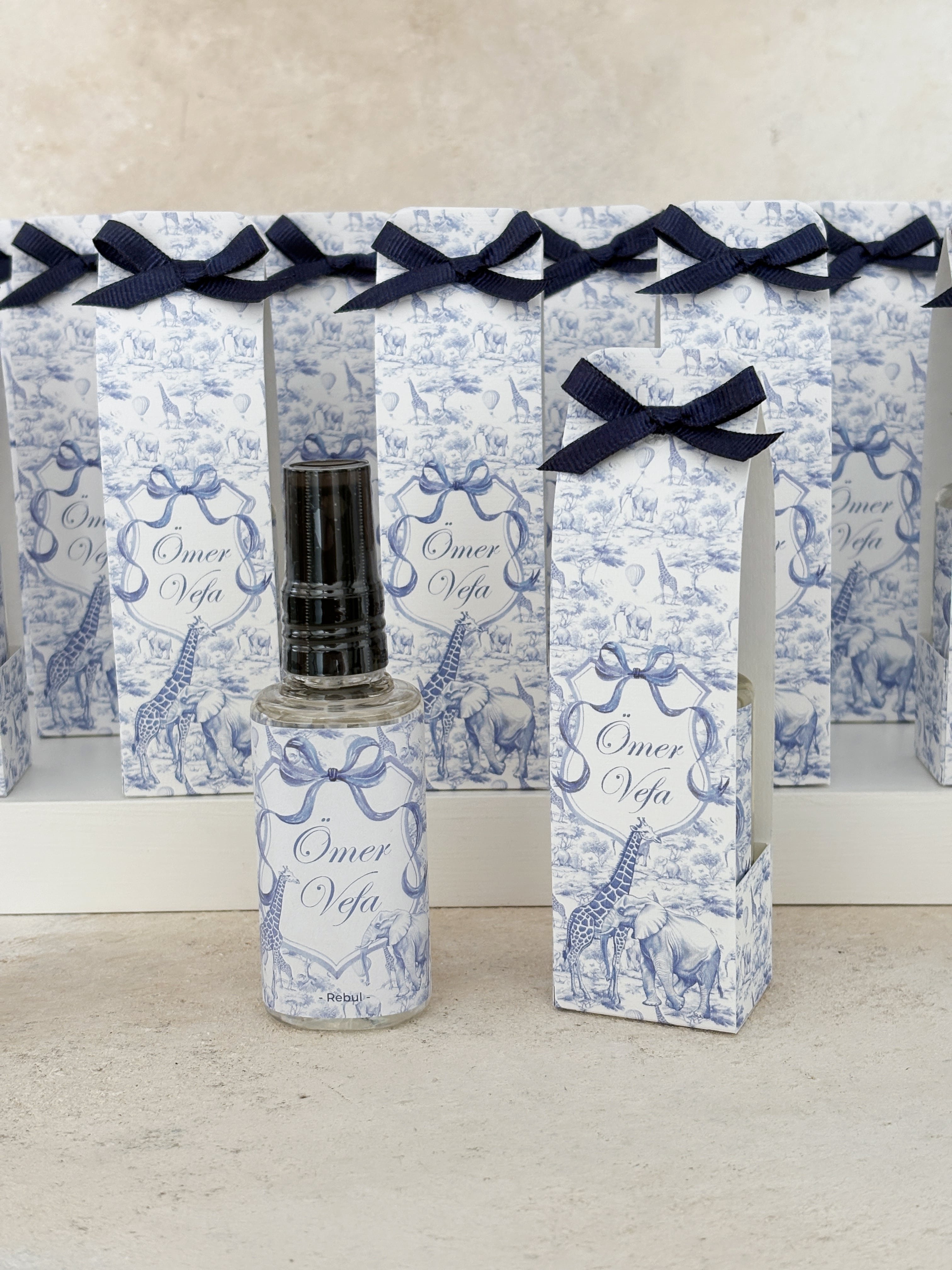 Chinoserie Baby Toile De Jouy Blue Kolonya ve Kılıfı