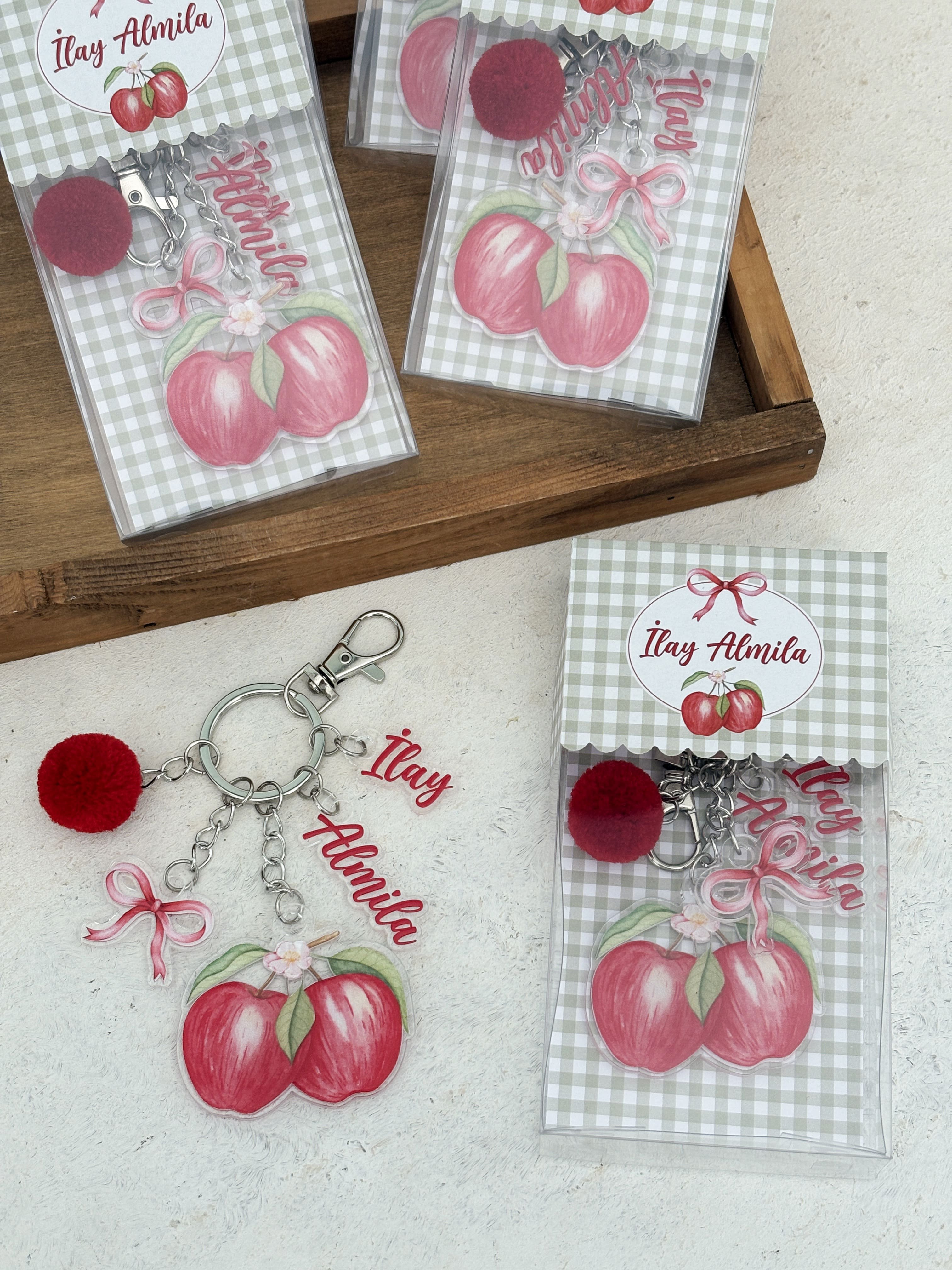 Apples Anahtarlık ve Kutusu