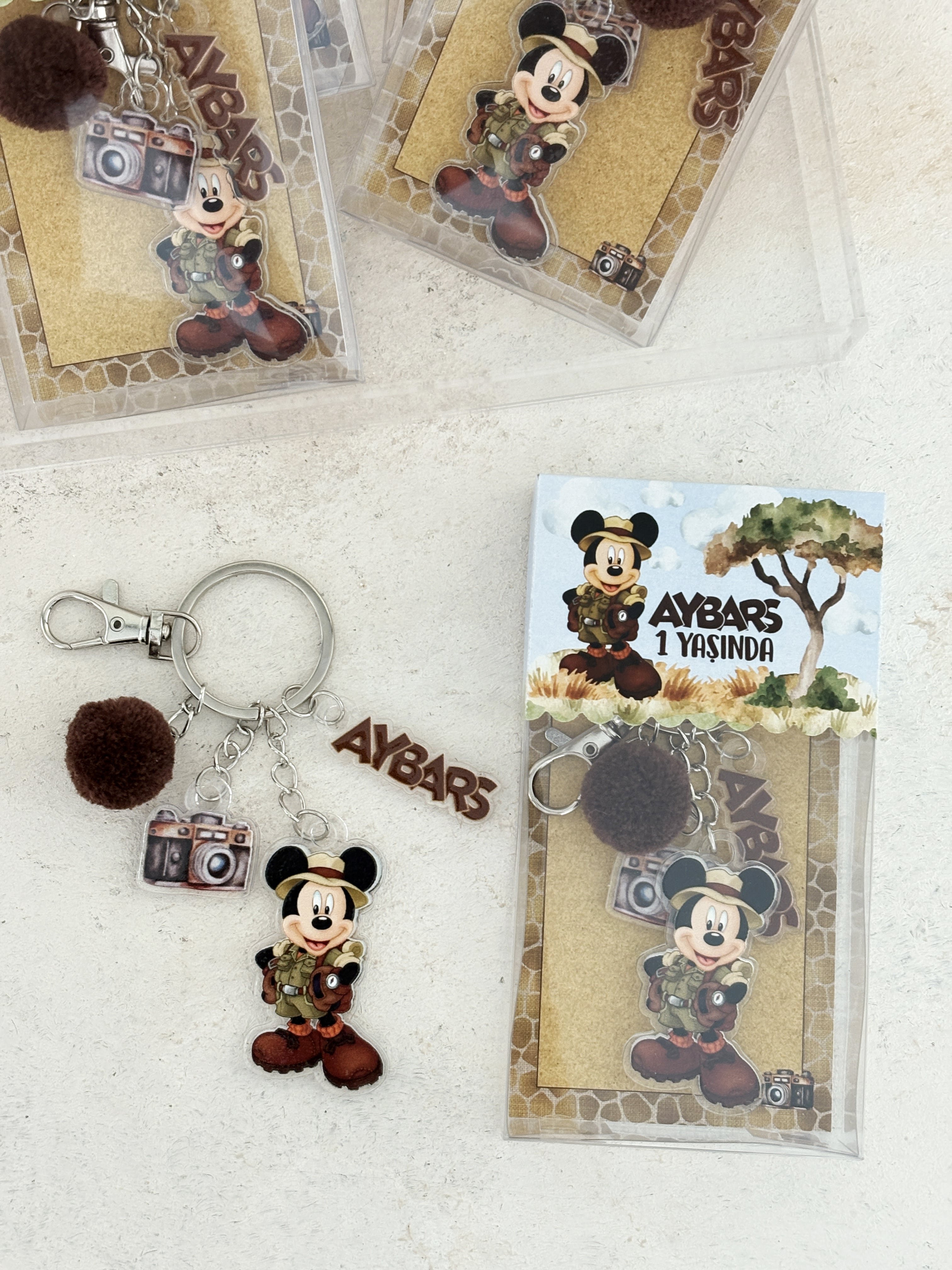 Safari Mickey Mouse Anahtarlık ve Kutusu