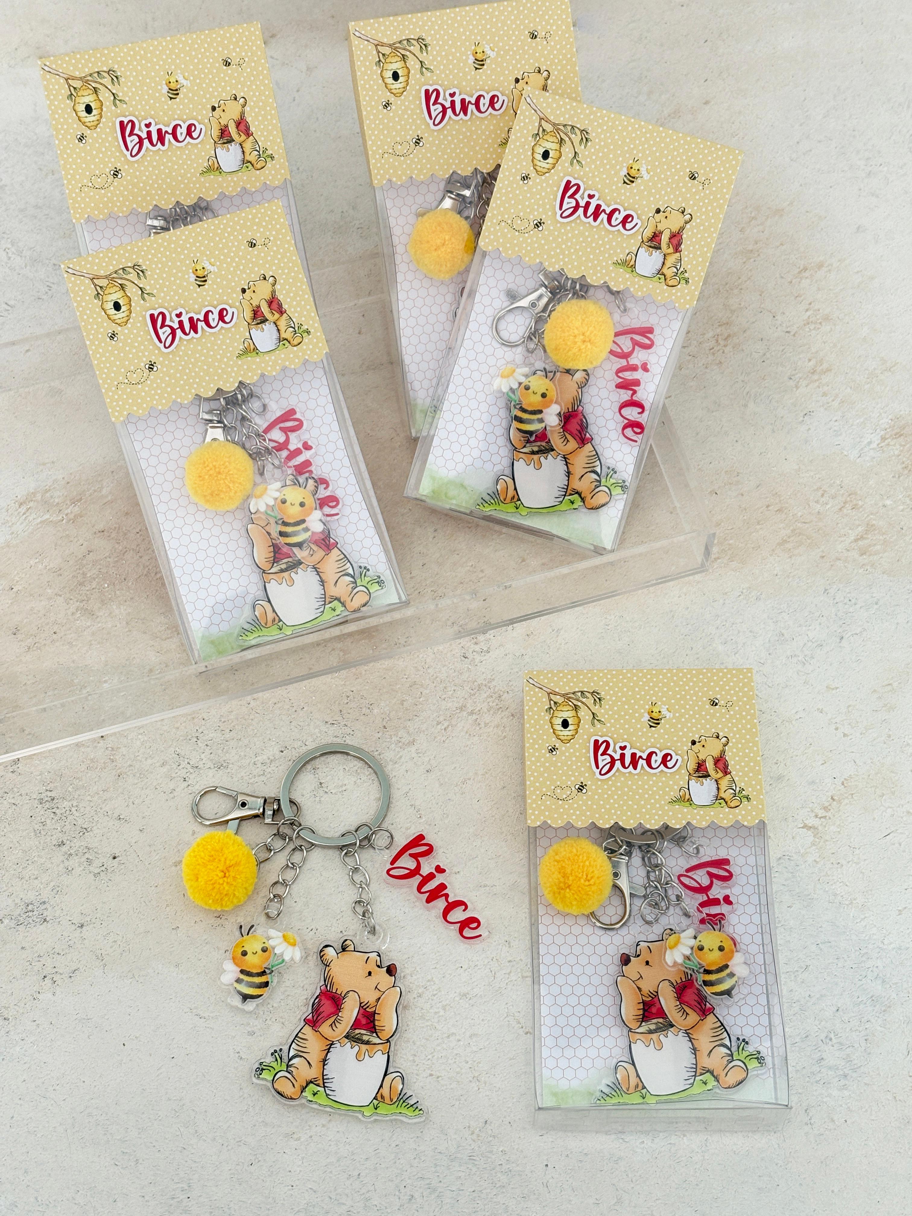 Winnie The Pooh Yellow Anahtarlık ve Kutusu
