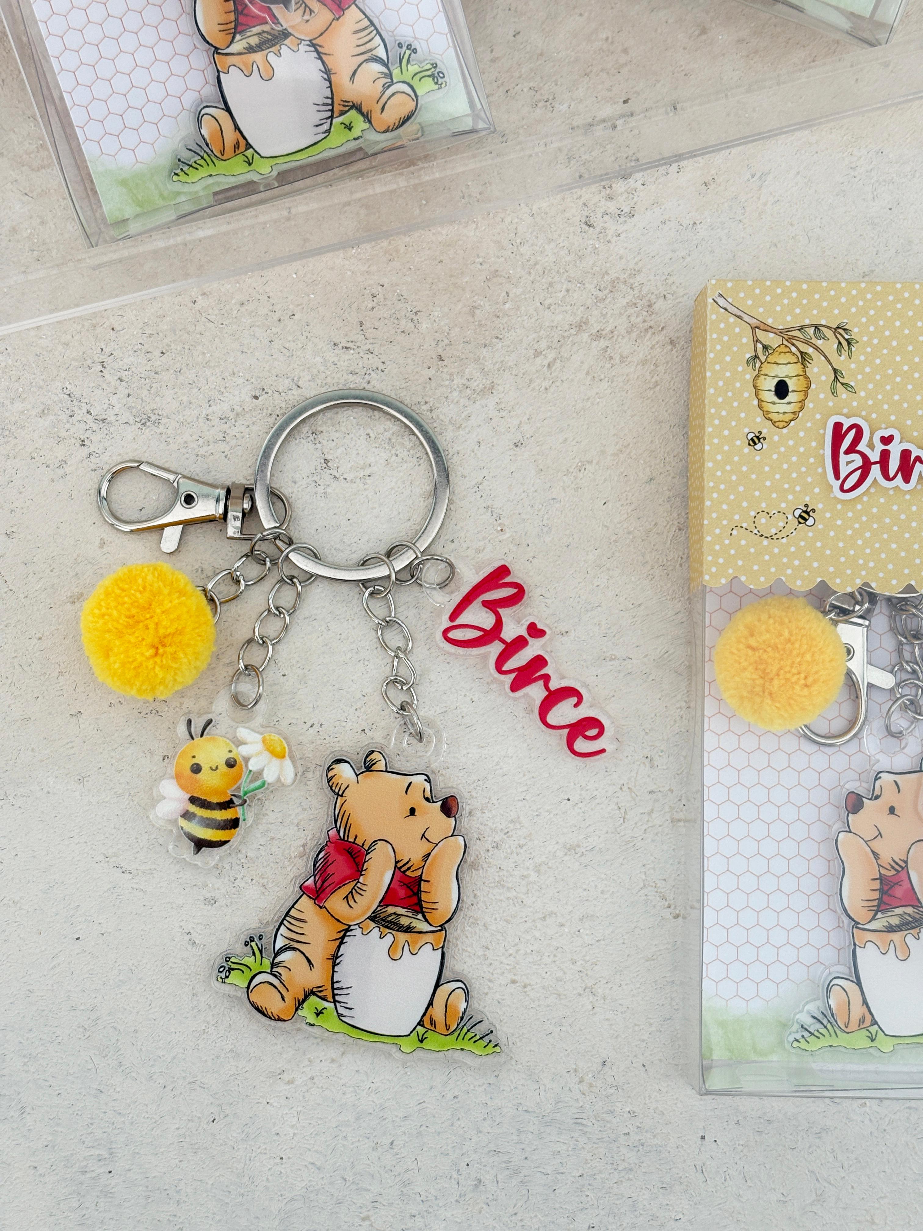 Winnie The Pooh Yellow Anahtarlık ve Kutusu