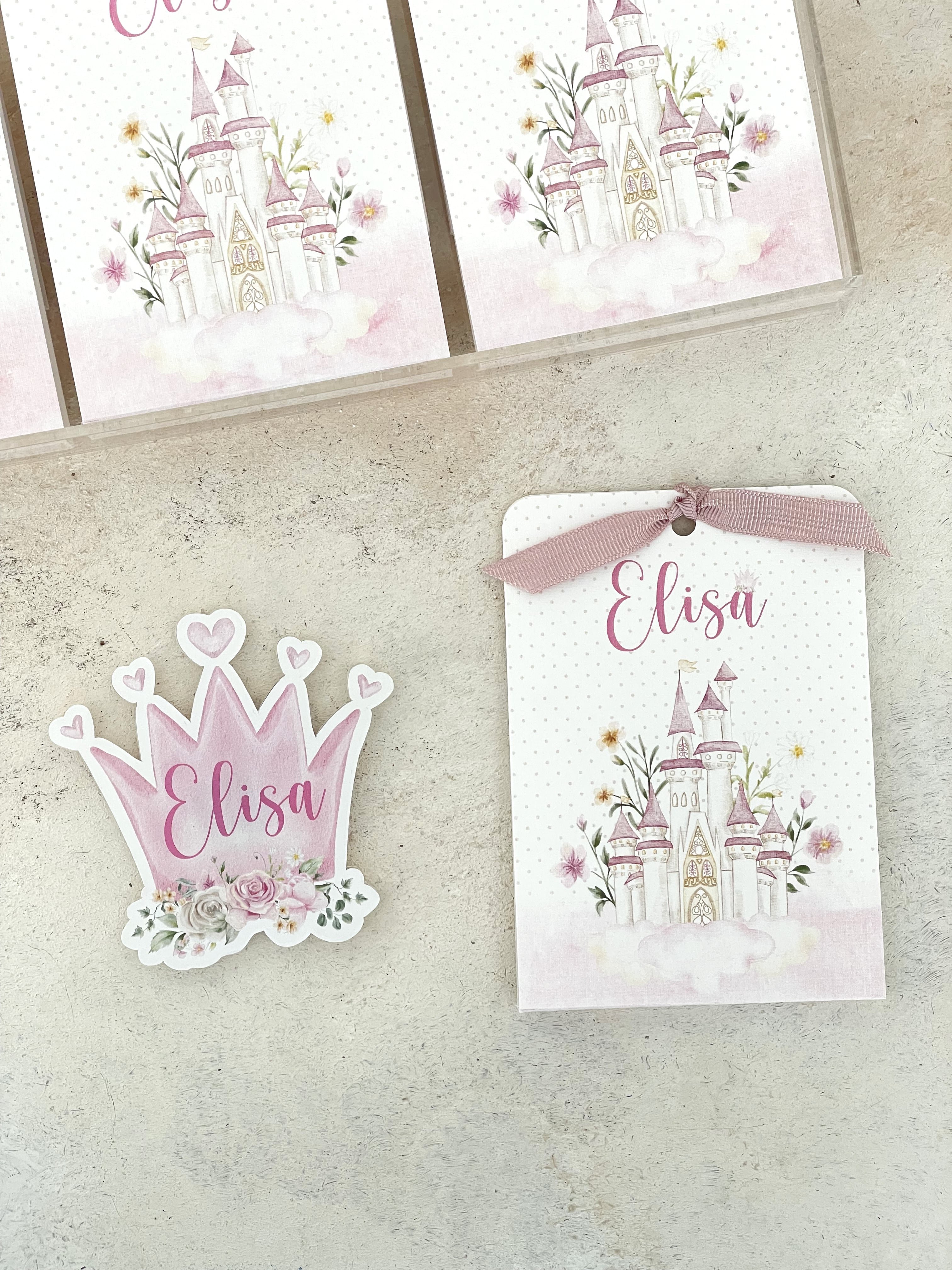 Fairy Castle Girl Pleksi Magnet ve Kılıfı