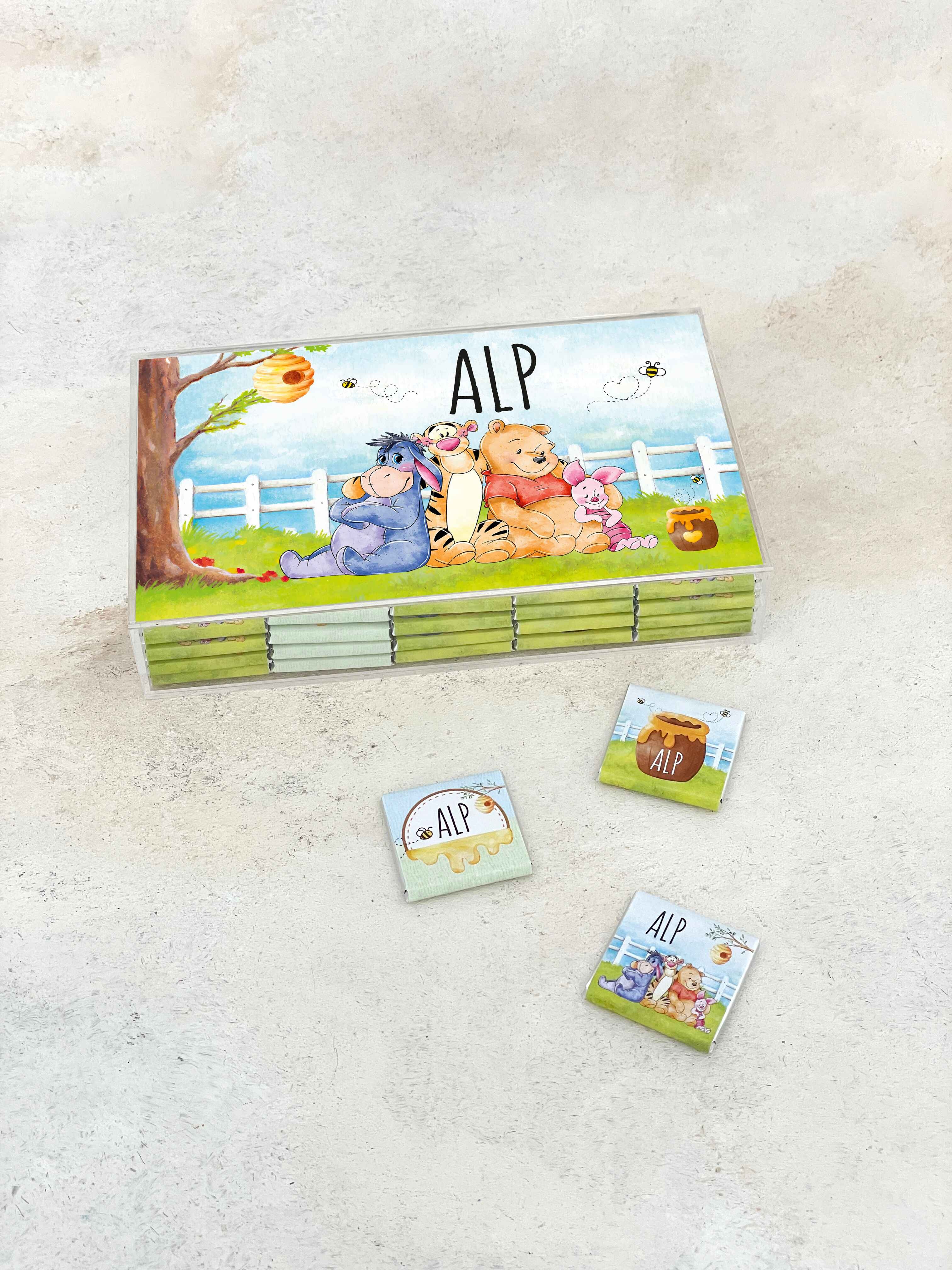 Winnie The Pooh Madlen Pleksi Çikolata Kutusu