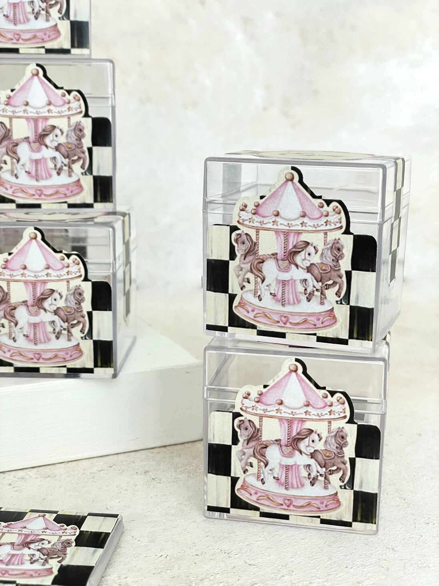 Carousel Pink & Damalı Mika Çikolata Küpü