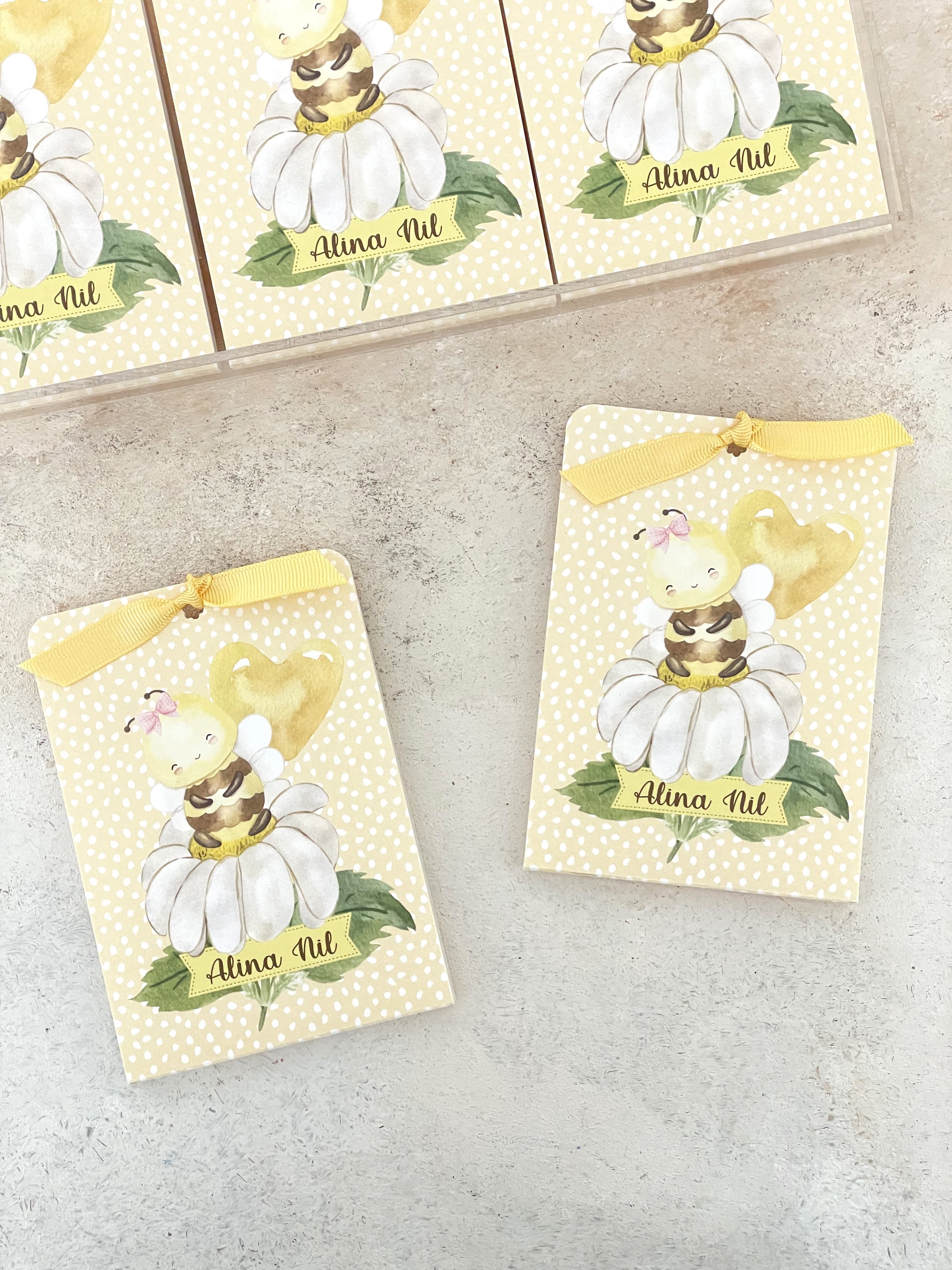Honey Bee Pleksi Magnet ve Kılıfı