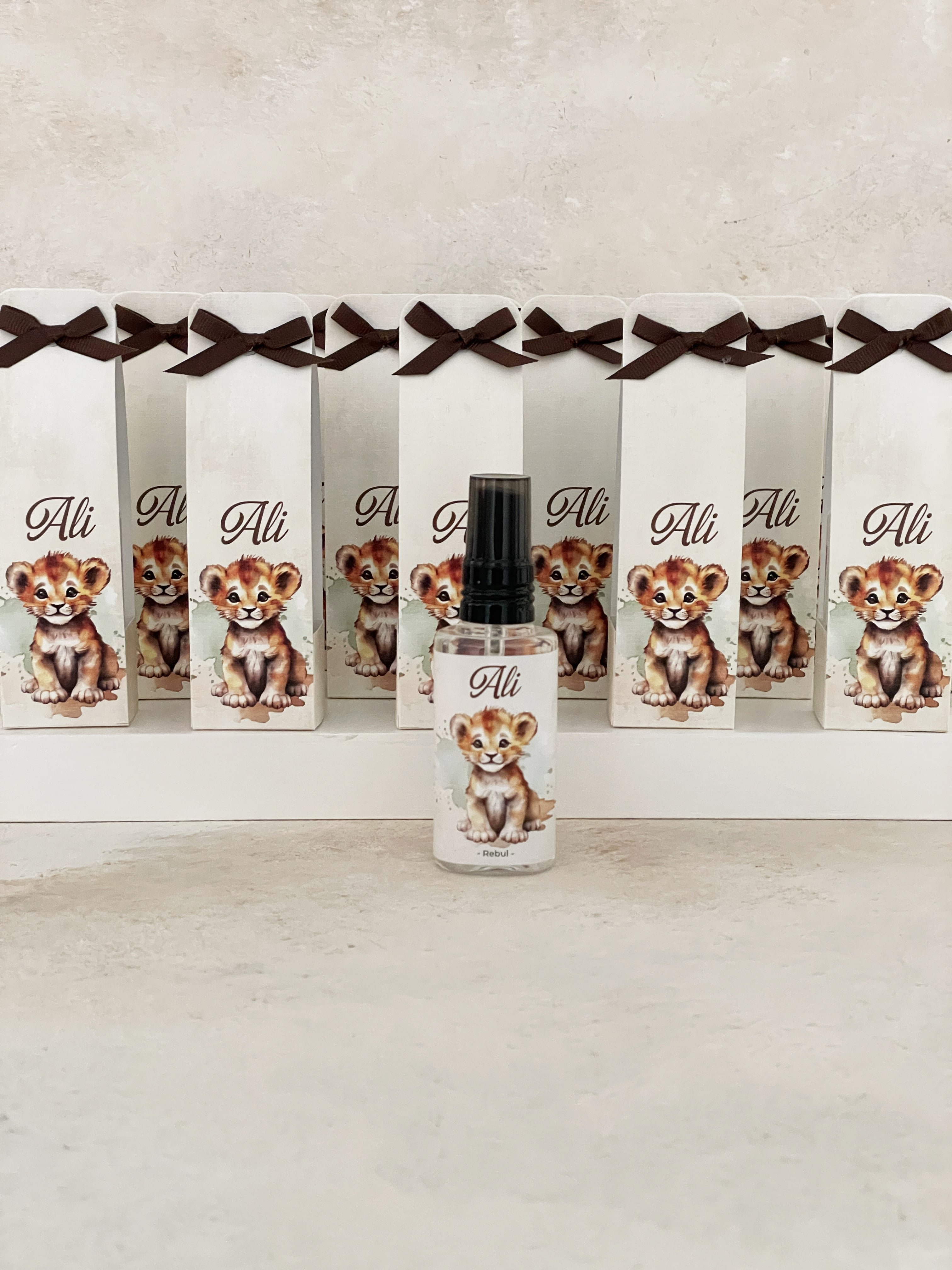 Lion Cub Green Kolonya ve Kılıfı