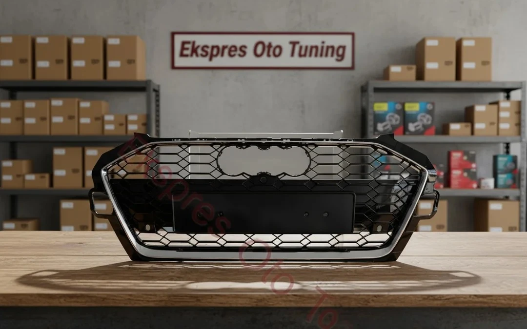 Audi A4 Panjur (2019-2023 Uyumlu – RS Görünüm – Krom/Siyah)