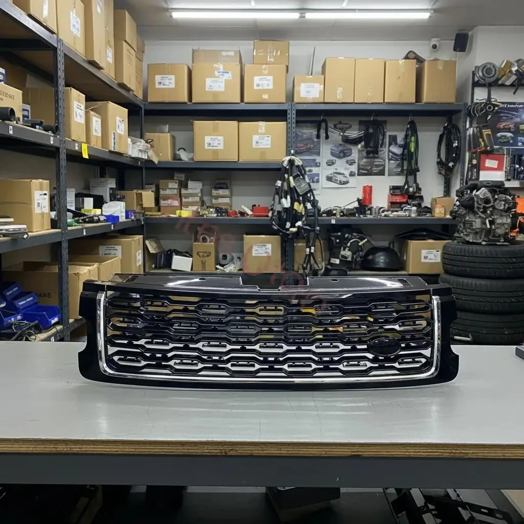 Land Rover Range Rover Vogue Panjur SVA (2018+ Siyah)