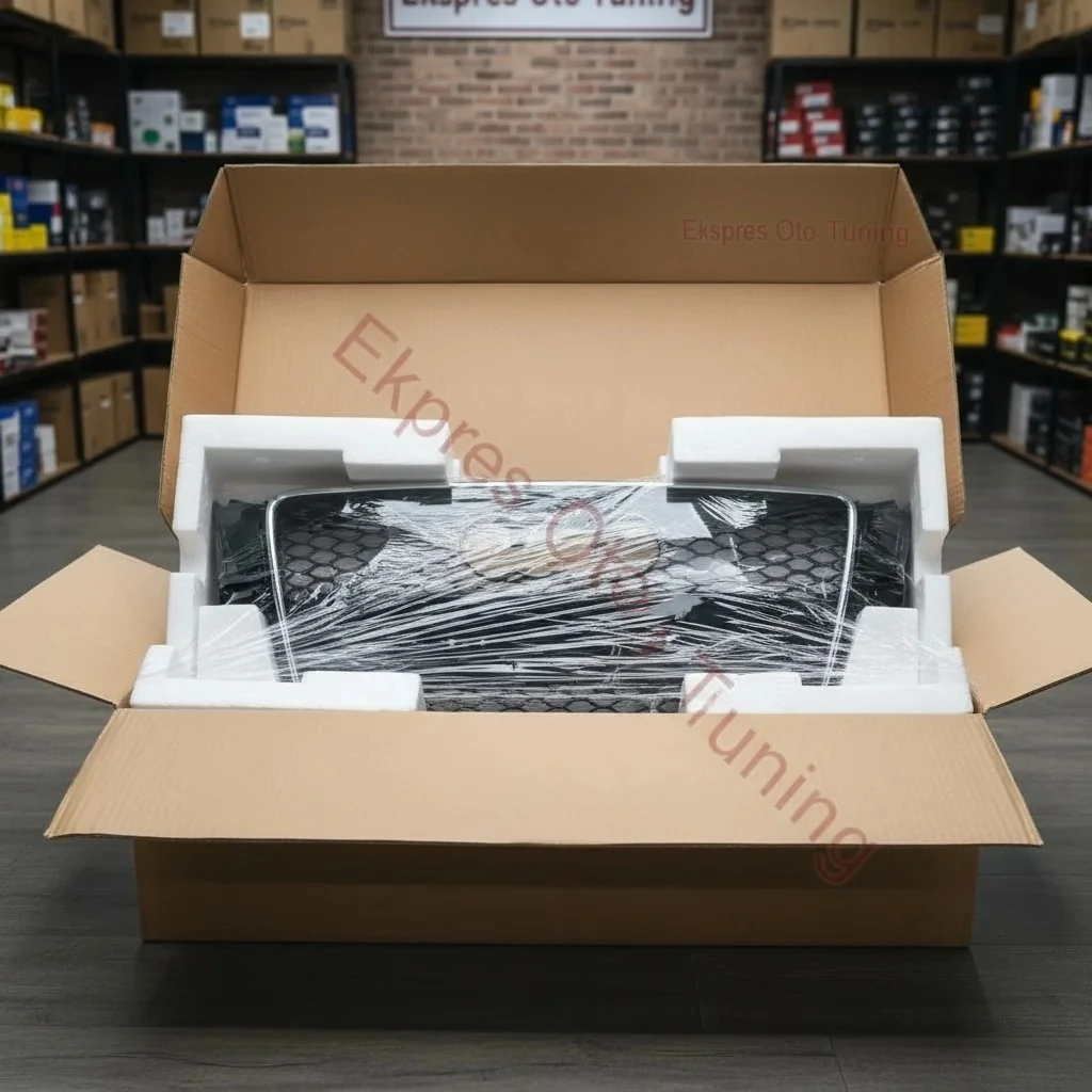 Audi A5 Panjur (2007-2011 Uyumlu – RS Görünüm – Krom/Siyah)