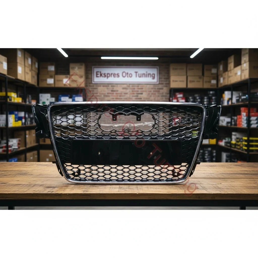 Audi A5 Panjur (2007-2011 Uyumlu – RS Görünüm – Krom/Siyah)