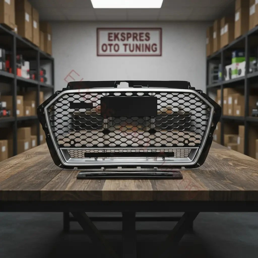 Audi A3 Panjur (2020-2024 Uyumlu – RS Görünüm – Krom/Siyah)