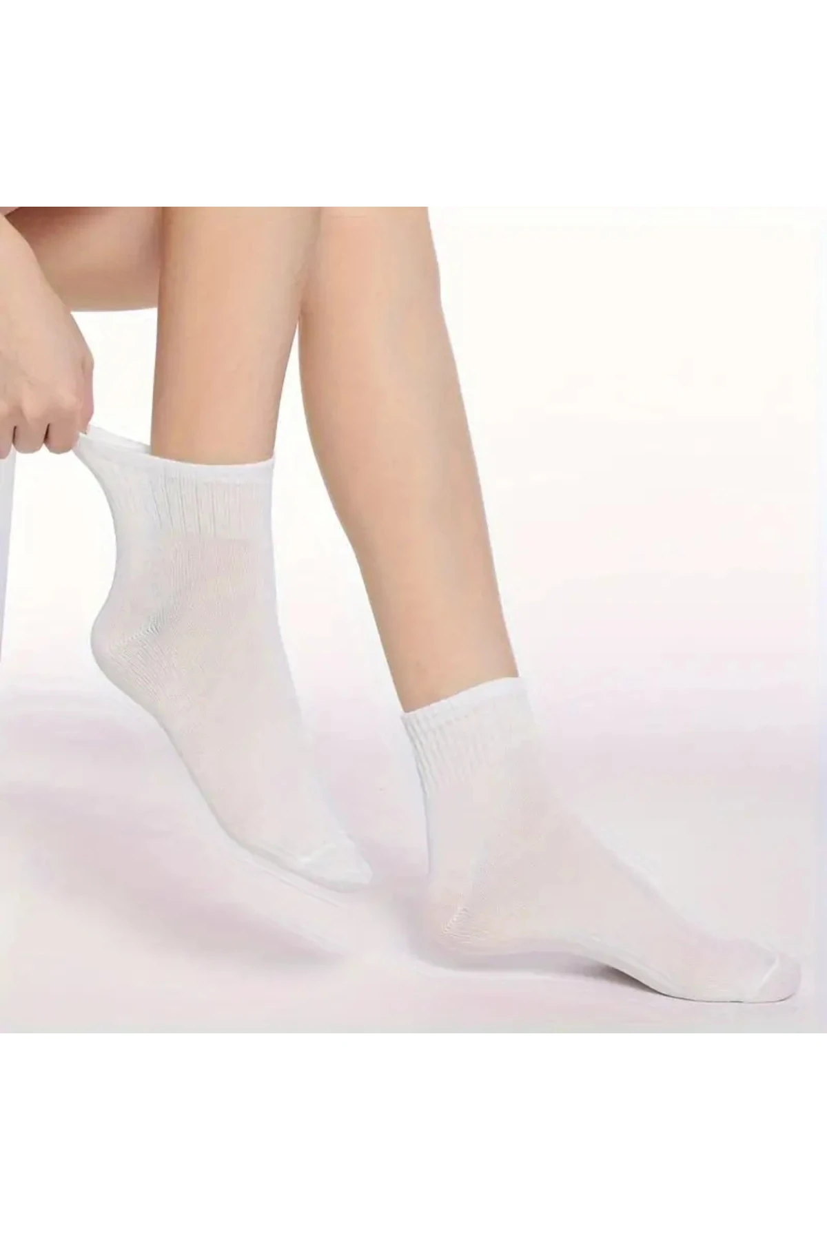 Pamuklu Yumuşak Karışık 6'lı Beyaz Kadın Soket Çorap Pamuklu Çorap