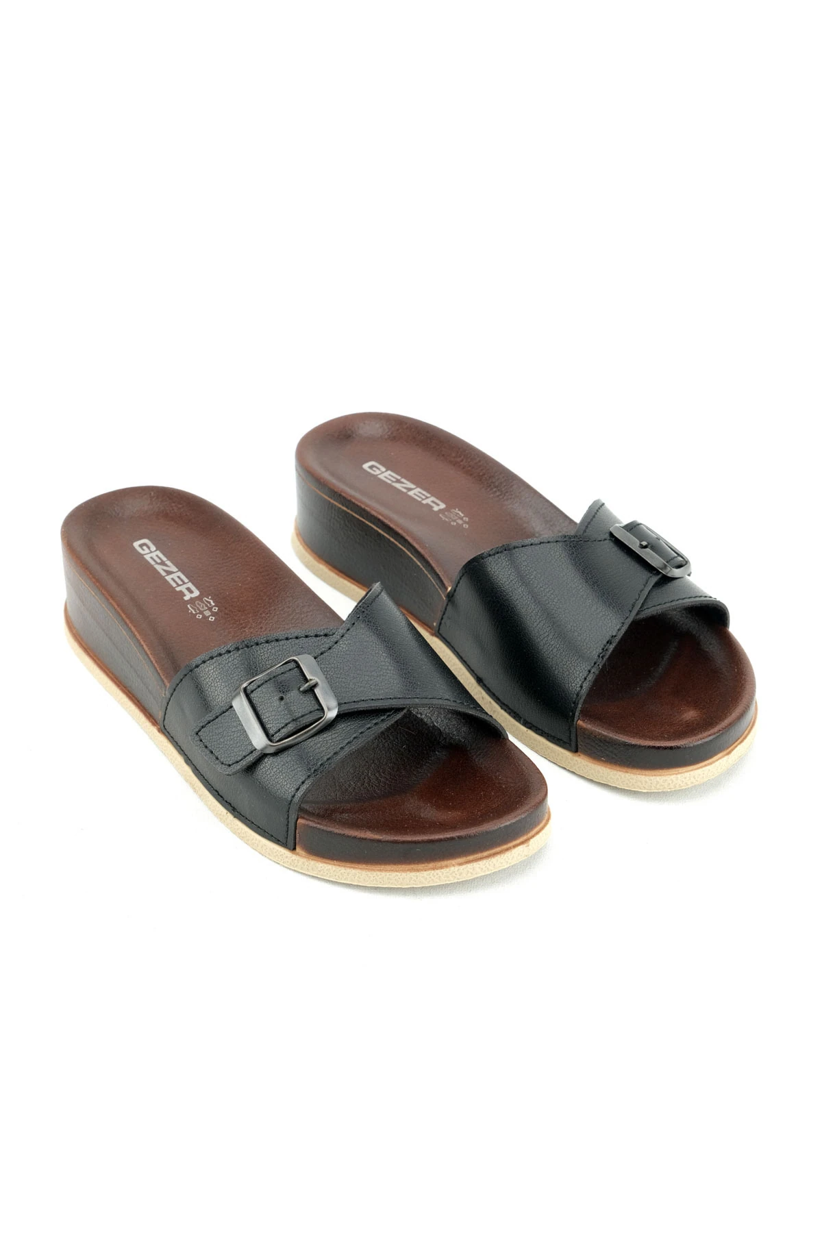 Yazlık Kadın Tek Tokalı Ayarlanabilir Suni Deri Ortopedik Dolgu Taban Siyah Terlik - Anne Terliği